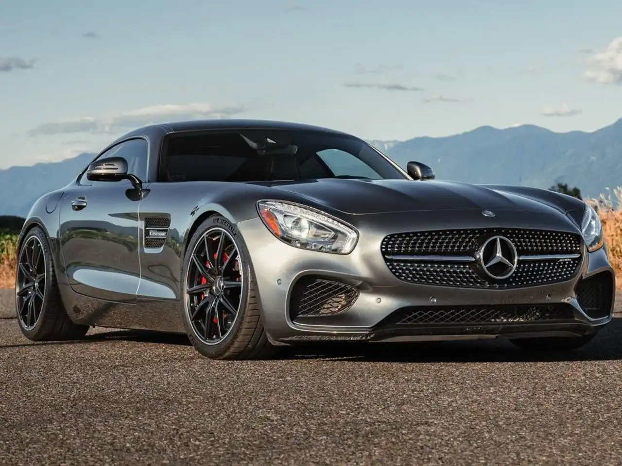 2017 Mercedes-Benz AMG GT