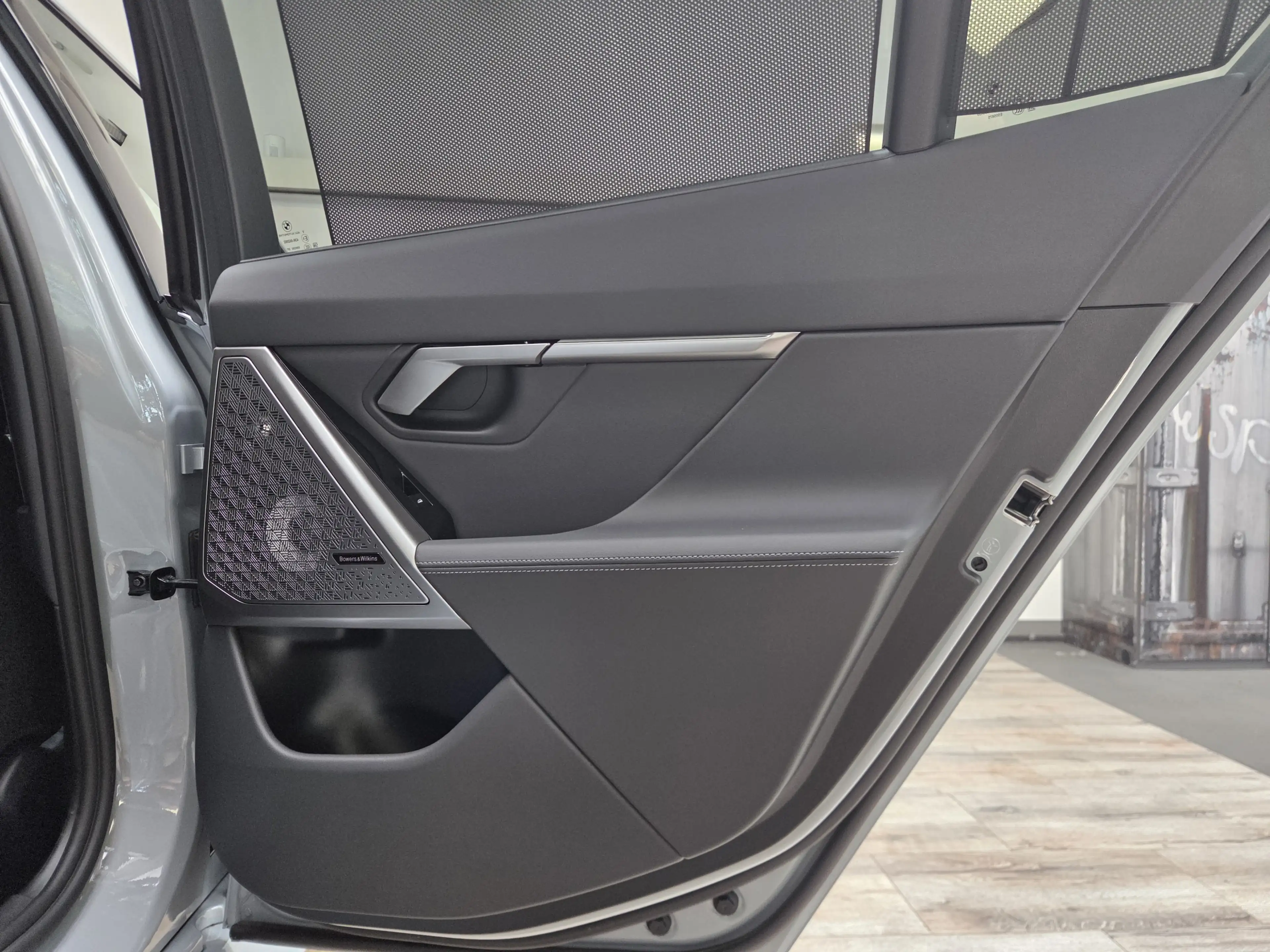 BMW M5 0,5% AHK Sitzlüftung B&WMultiSeats CarbonExt. — photo 32