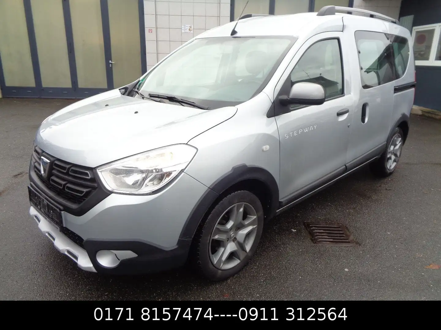 Dacia Dokker Stepway Grau - 1
