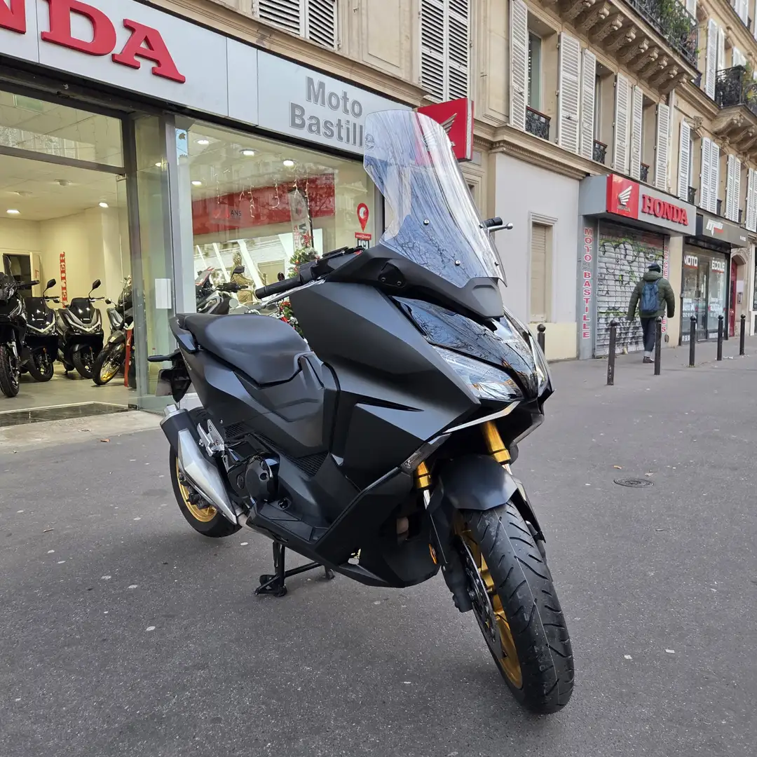 Honda Forza 750 Чёрный - 1