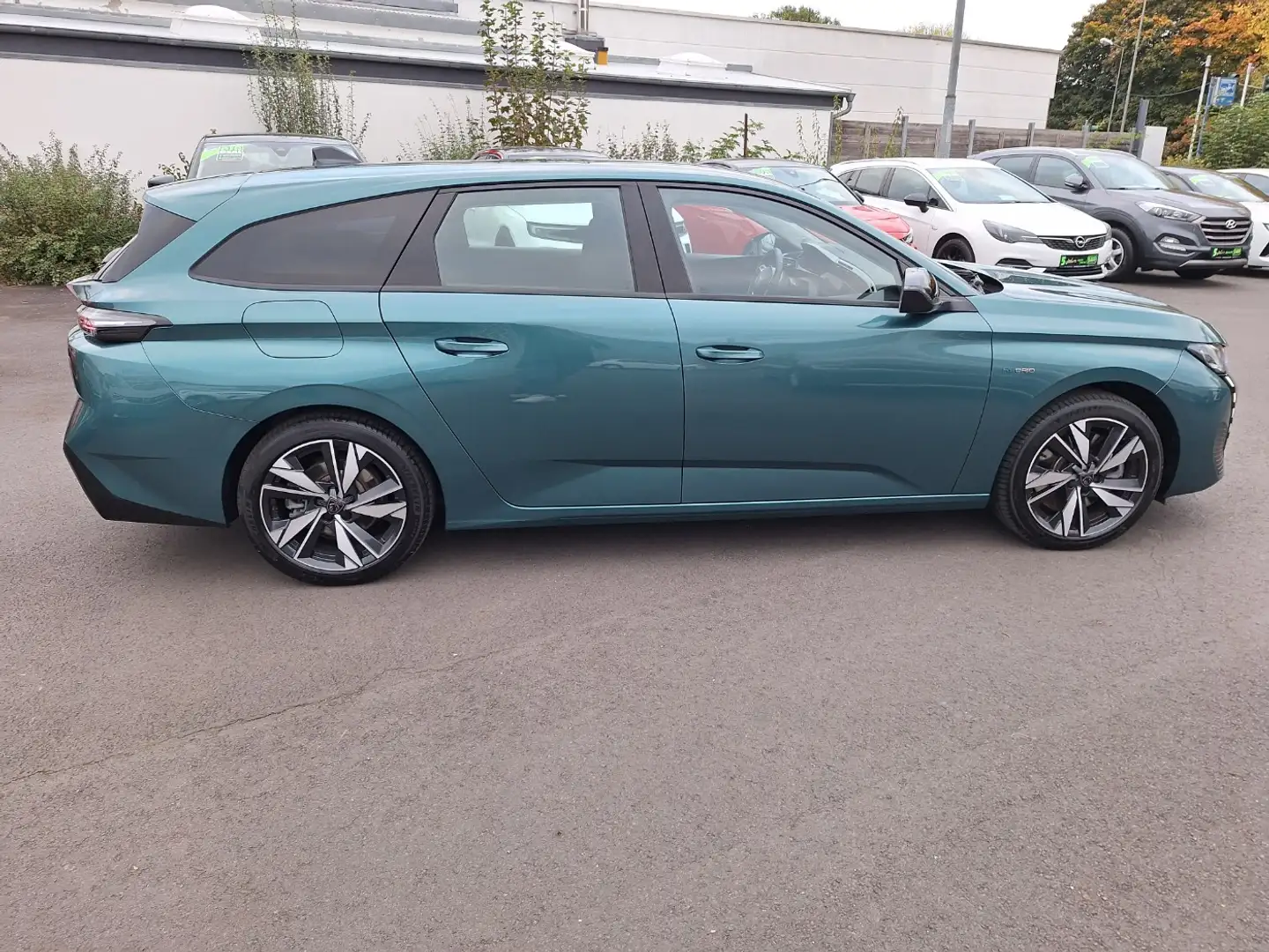 Peugeot 308 SW Plug-In 180 Active Pack AHK+LED+KeyLess Azul - 2