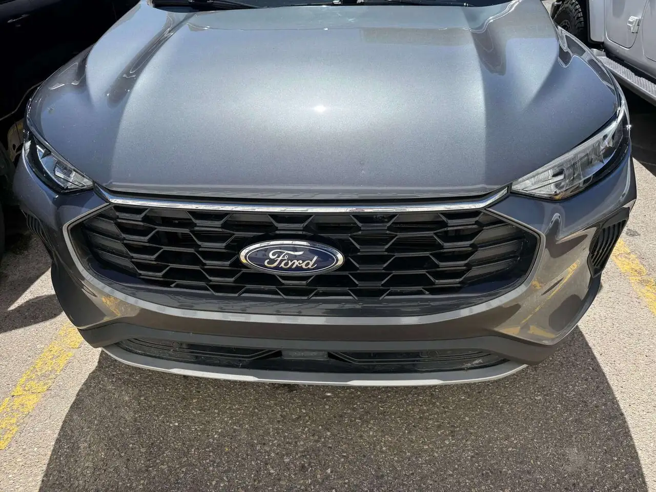 Ford Escape снимка Ford Escape