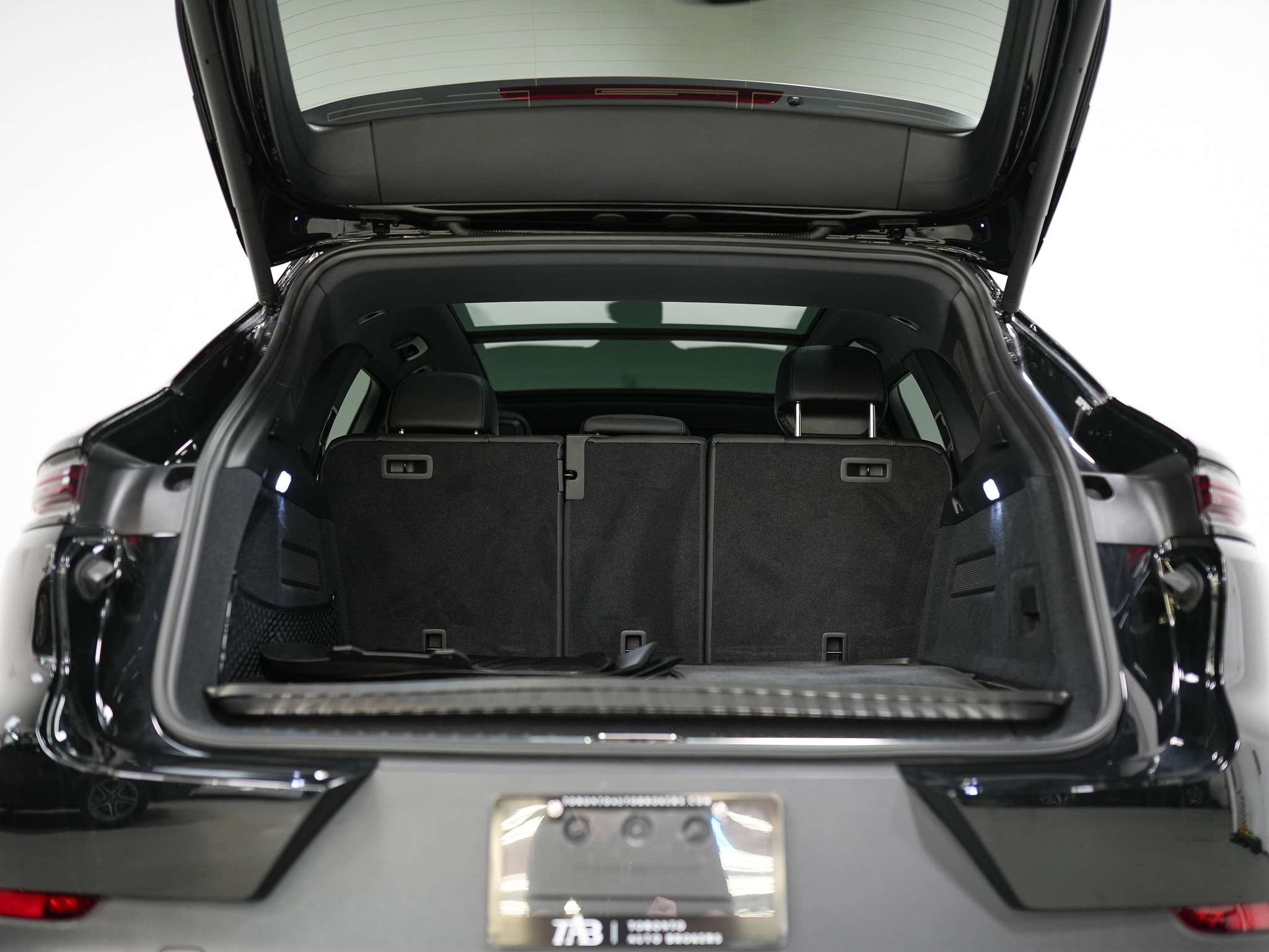 used 2024 Porsche Cayenne car, priced at $105,900
