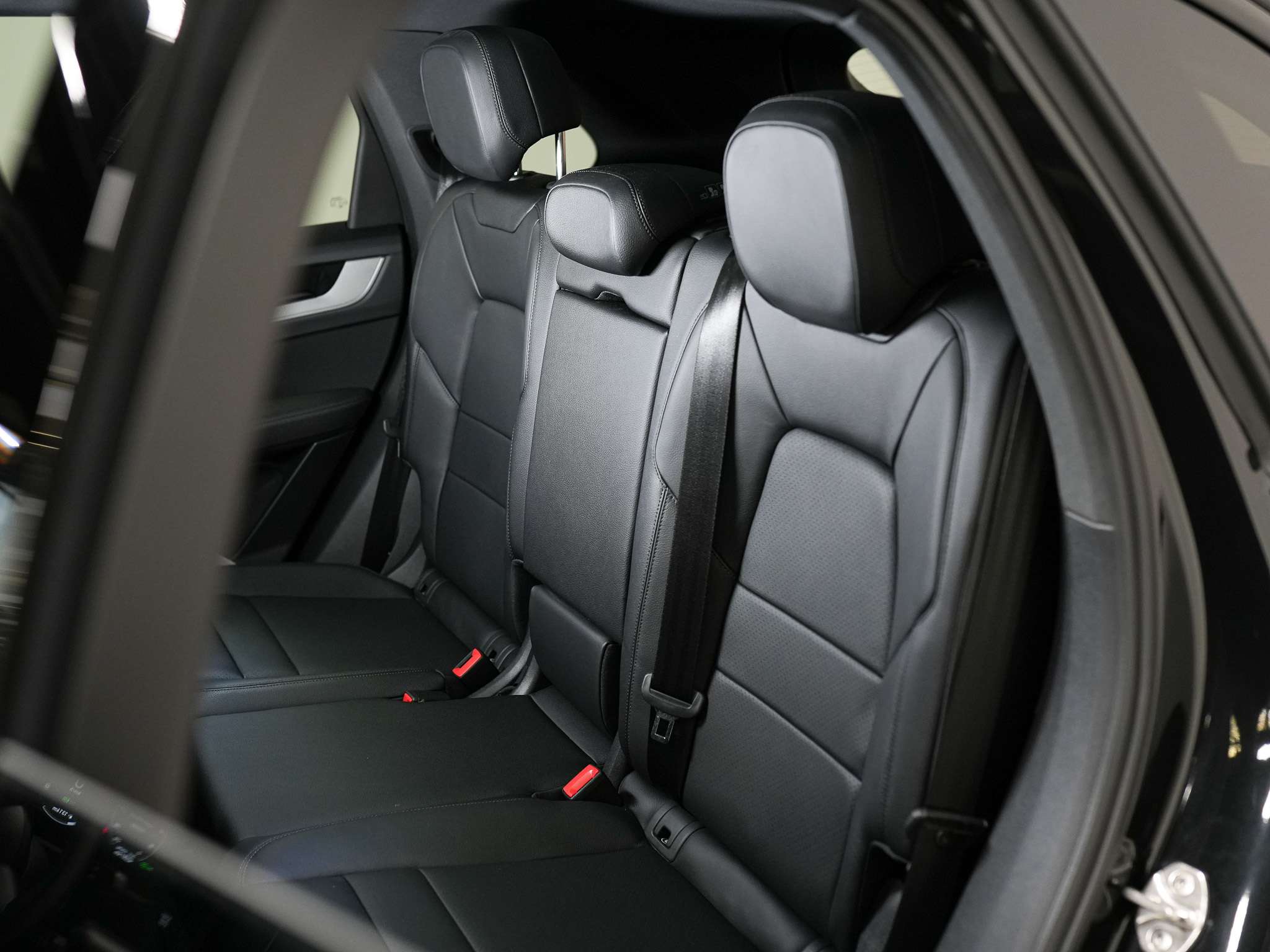 used 2024 Porsche Cayenne car, priced at $105,900