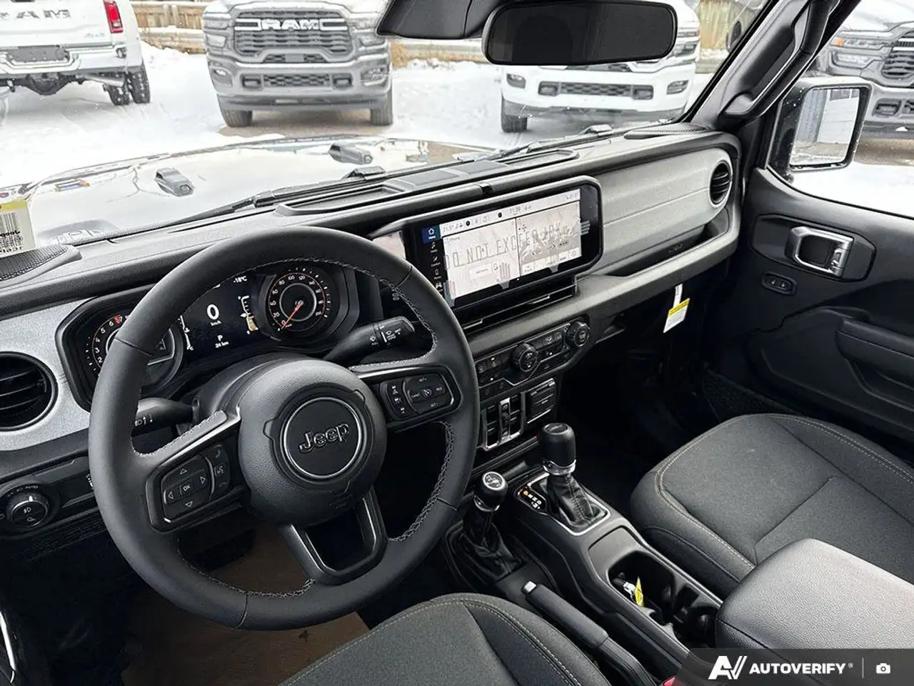 Jeep Gladiator снимка Jeep Gladiator