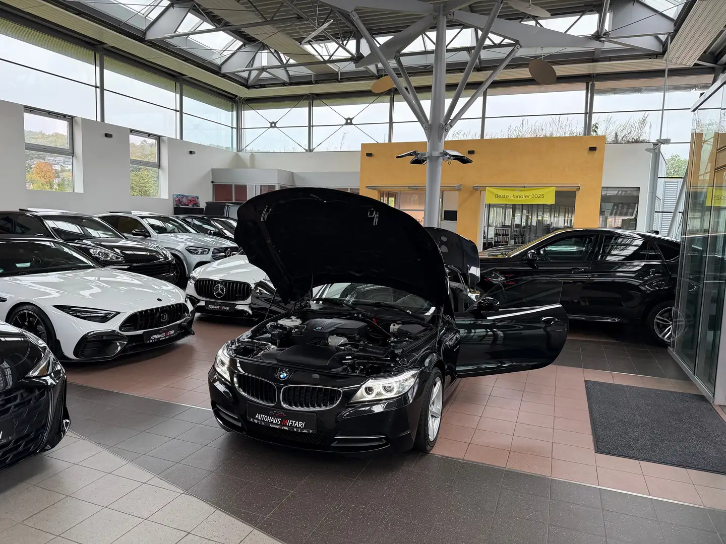 BMW Z4 18i sDrive Roadster Leder Xenon HiFi SHZ PDC Schwarz - 2