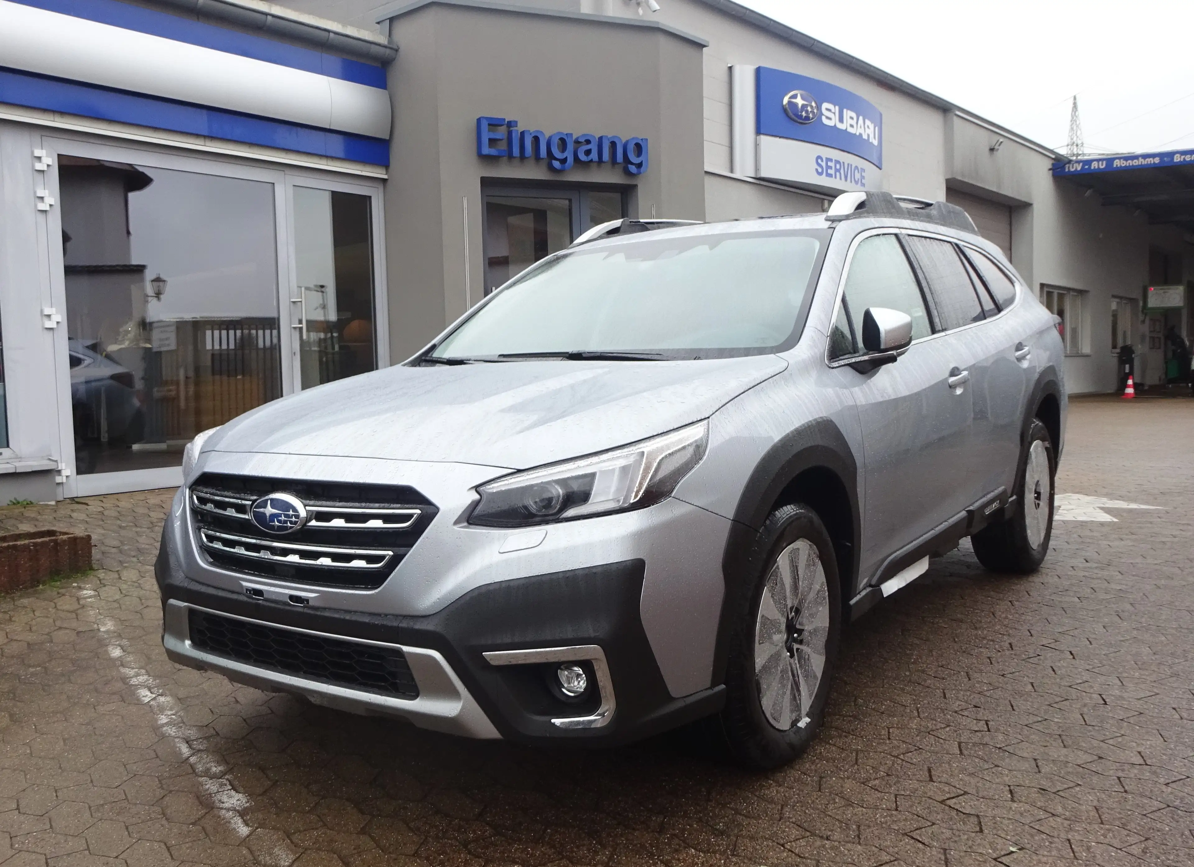 Subaru OUTBACK 2.5i Platinum 2025 Modell