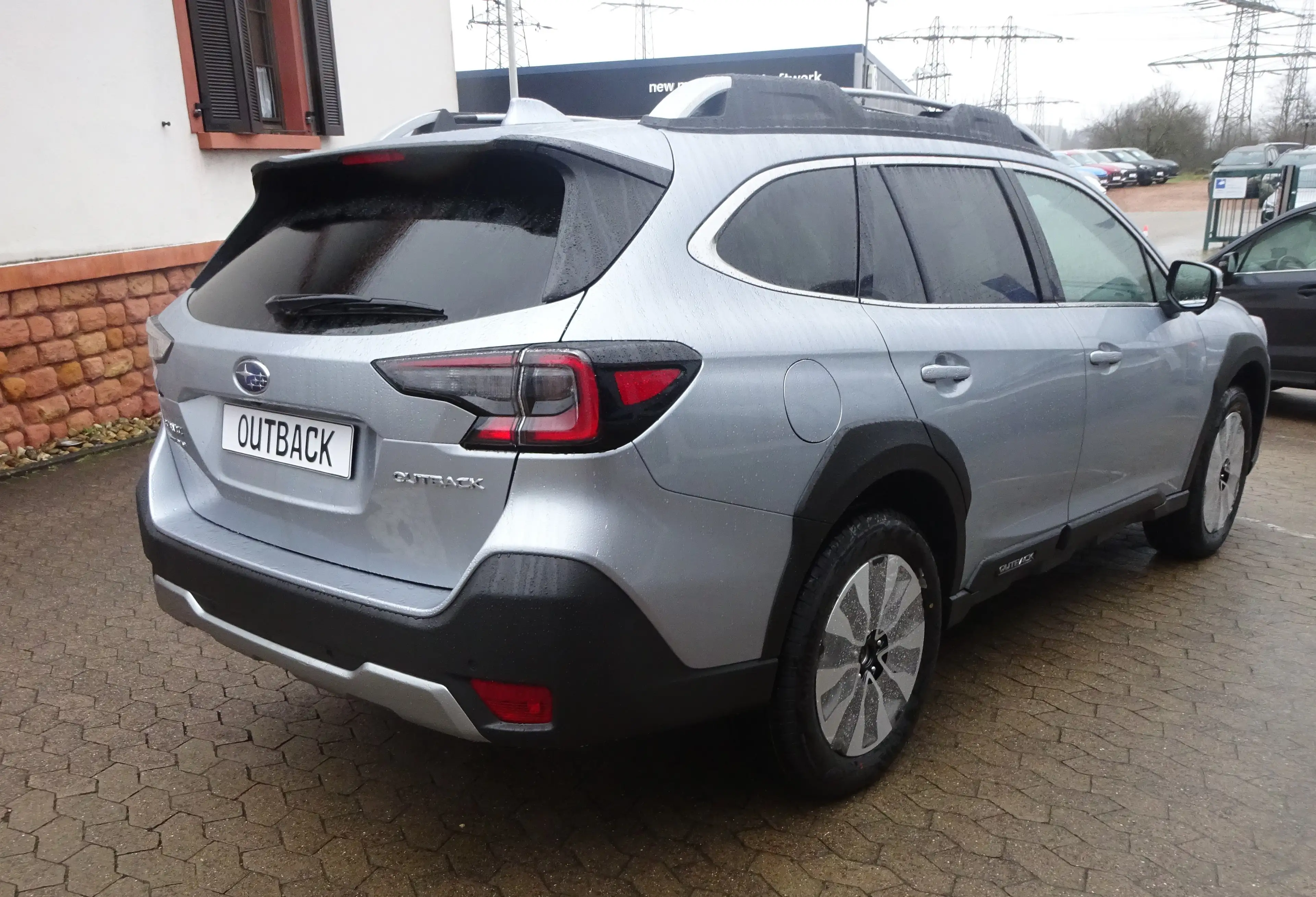 Subaru OUTBACK 2.5i Platinum 2025 Modell — photo 4