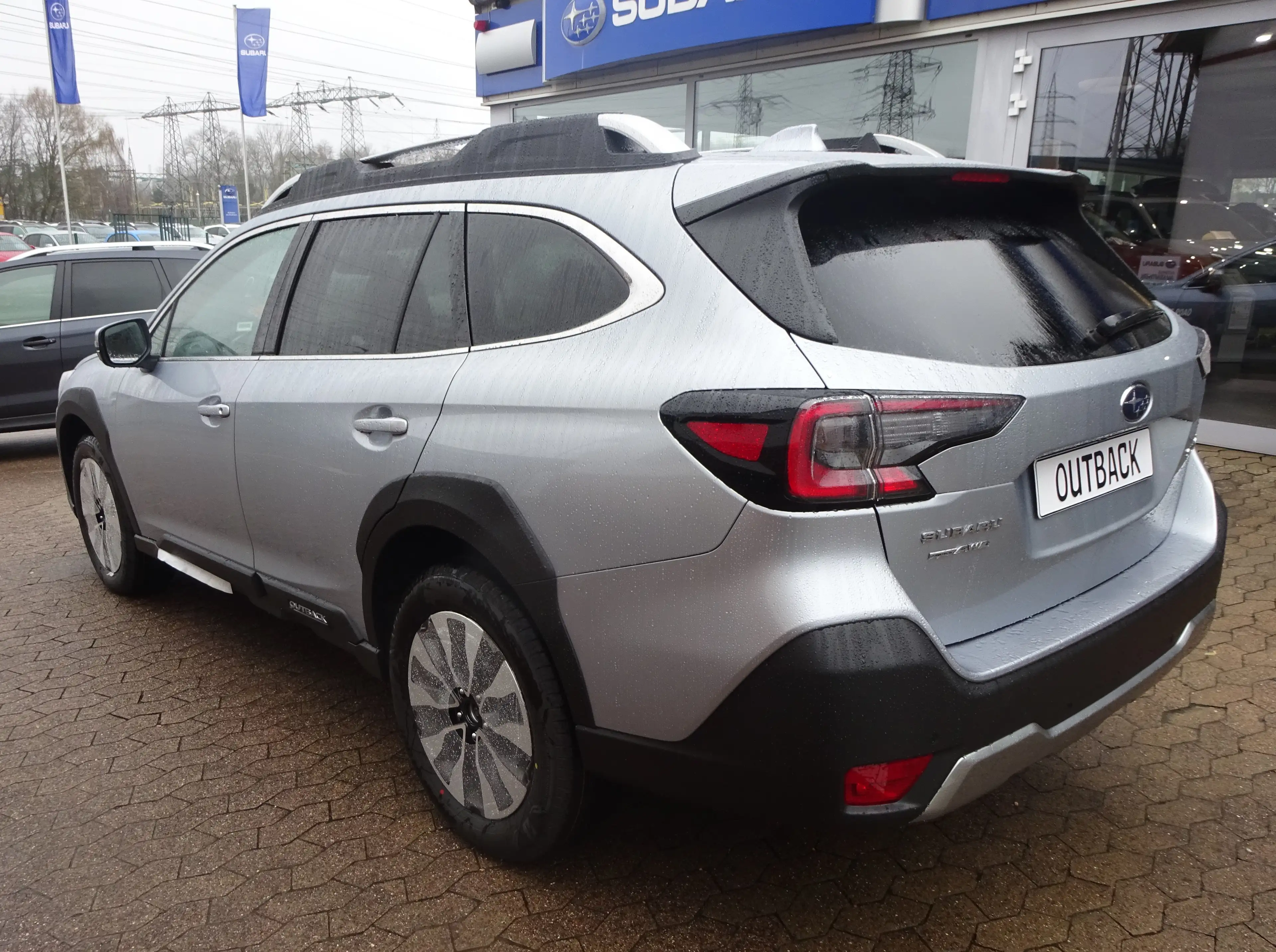 Subaru OUTBACK 2.5i Platinum 2025 Modell — photo 6