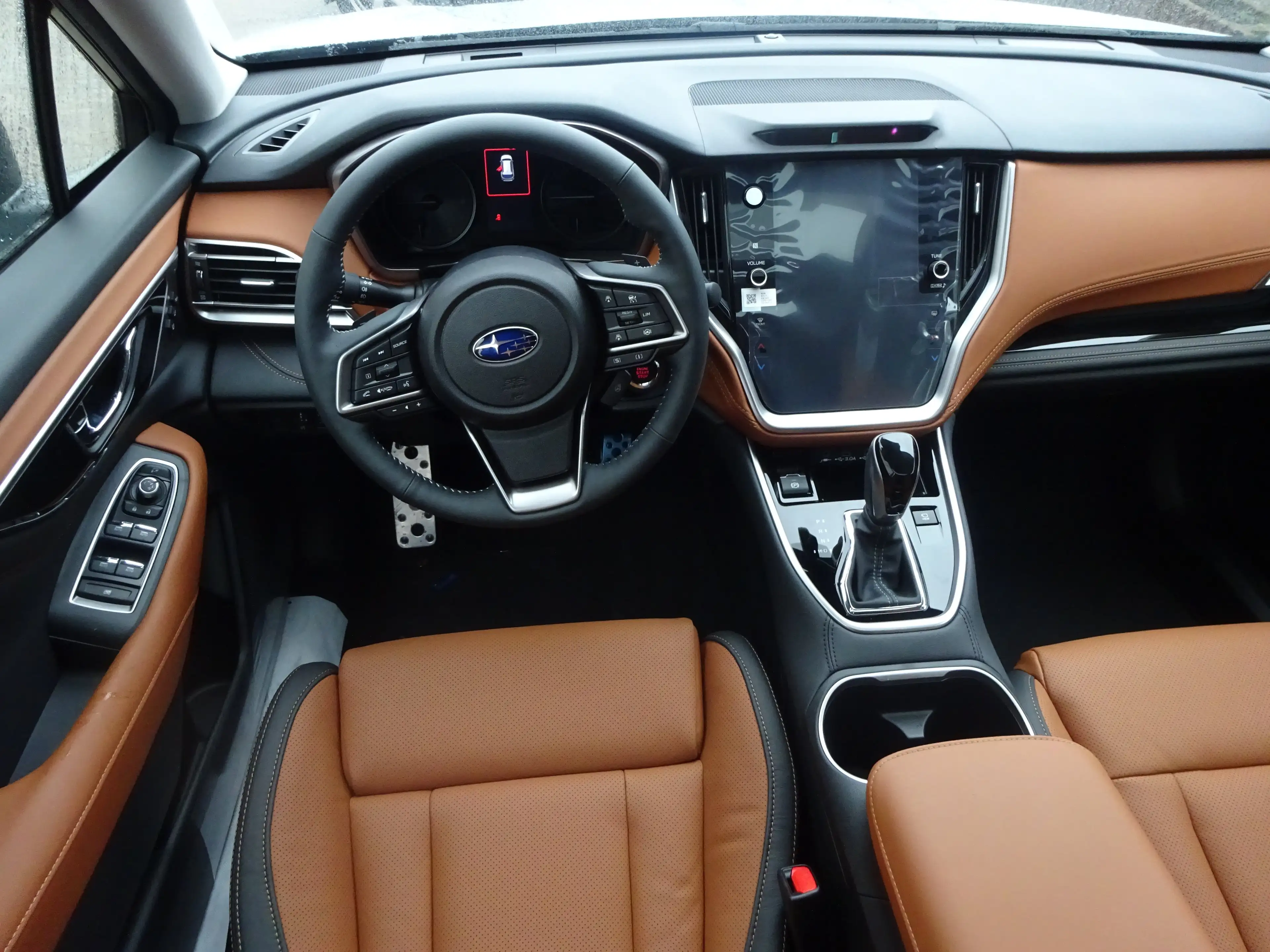 Subaru OUTBACK 2.5i Platinum 2025 Modell — photo 12