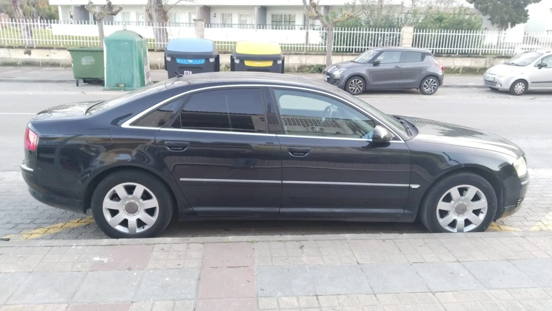 Audi A8 3.0TDI quattro Tiptronic DPF crna - 2