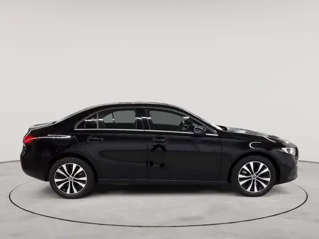 Mercedes-Benz A-Class view 3