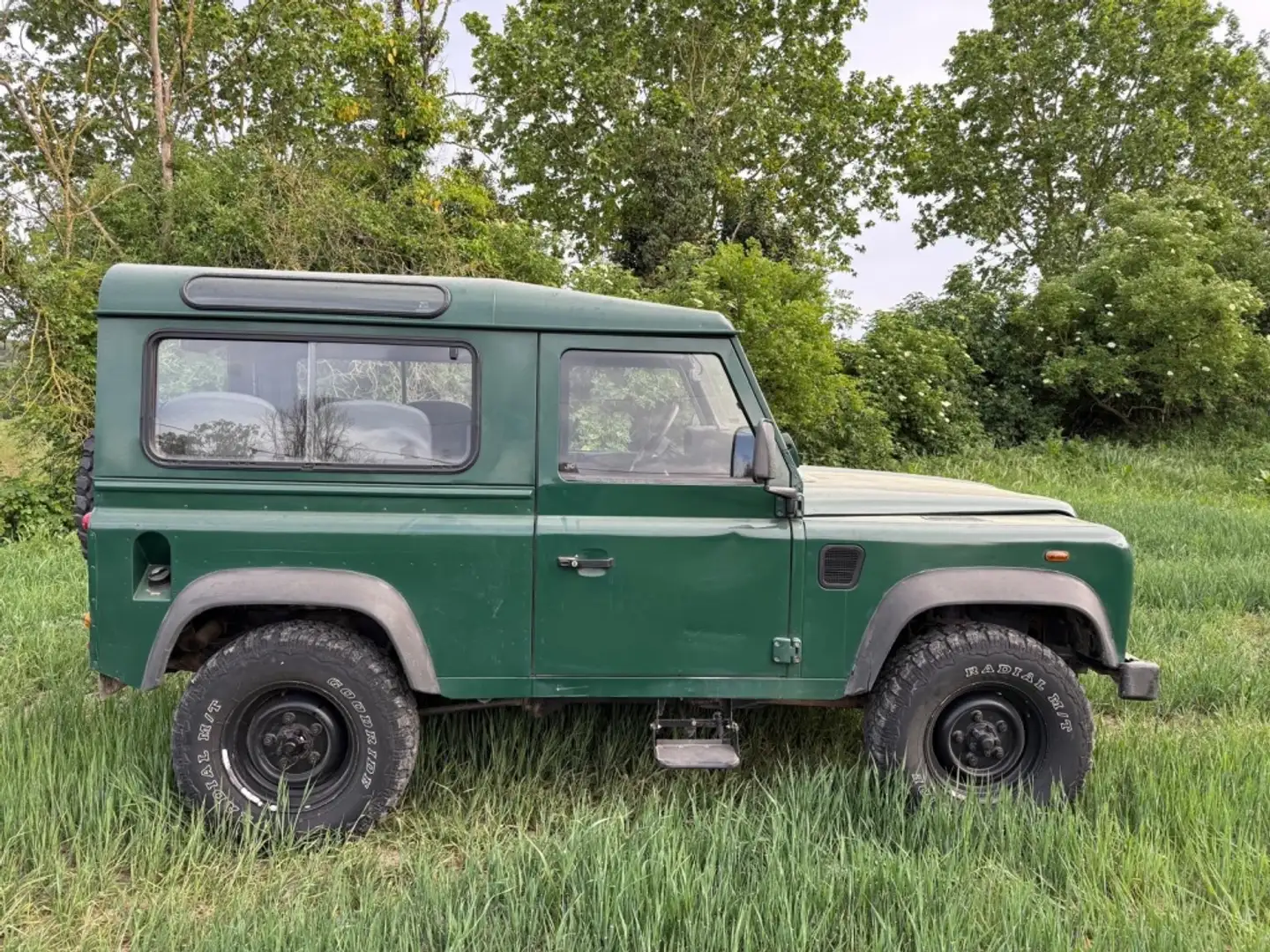 Land Rover Defender 90 2.5Td5 SW S Verde - 1