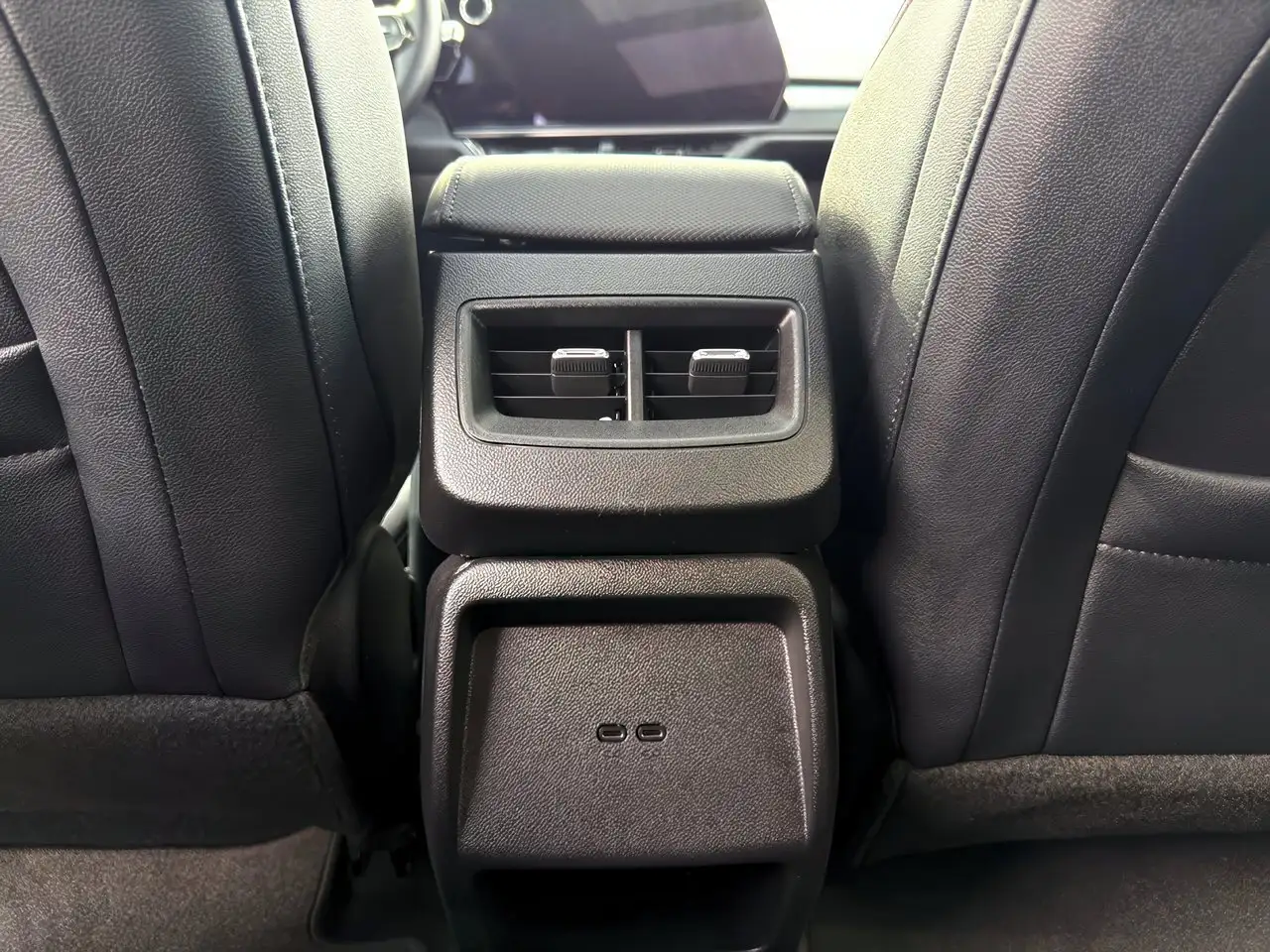 Chevrolet Equinox photo Chevrolet Equinox