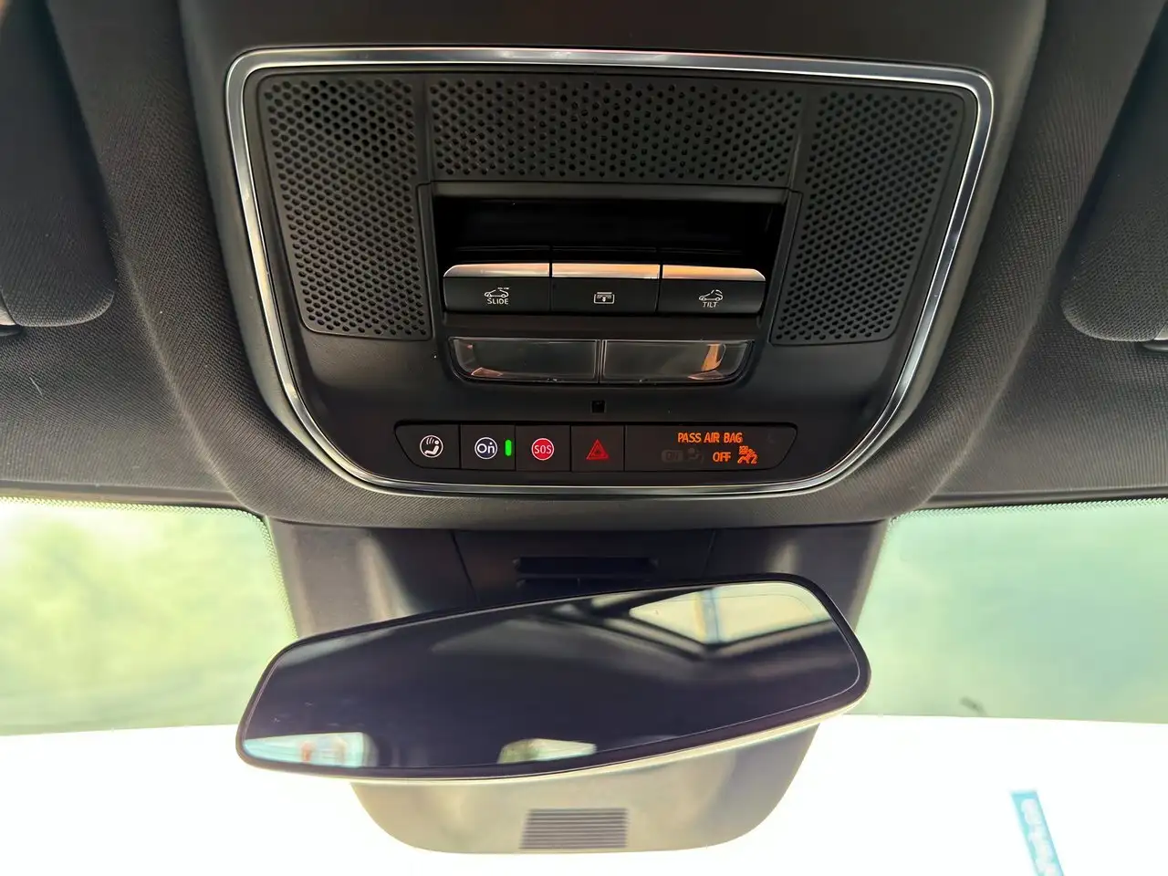 Chevrolet Equinox photo Chevrolet Equinox