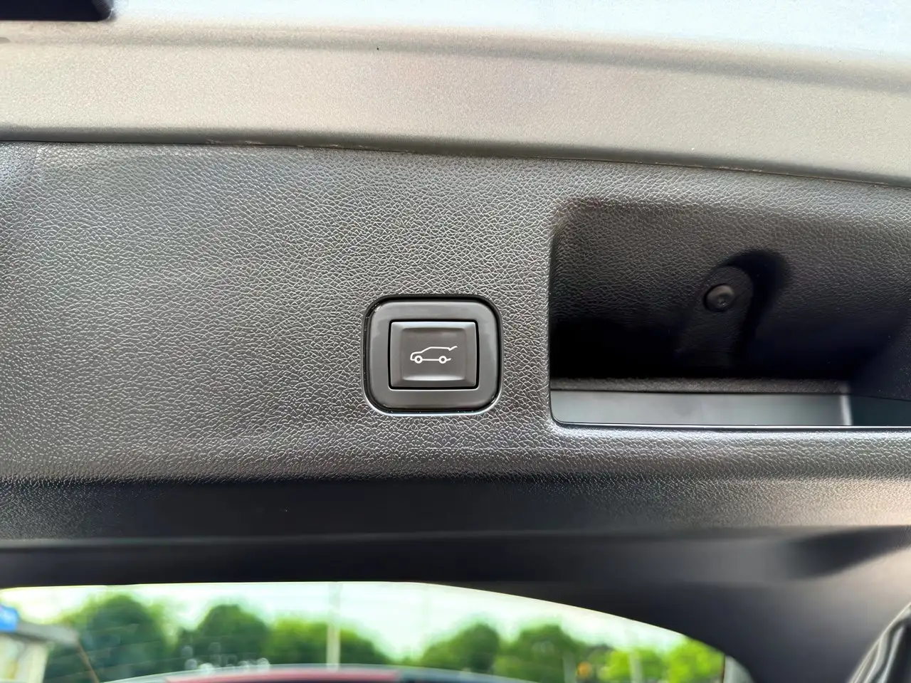 Chevrolet Equinox photo Chevrolet Equinox