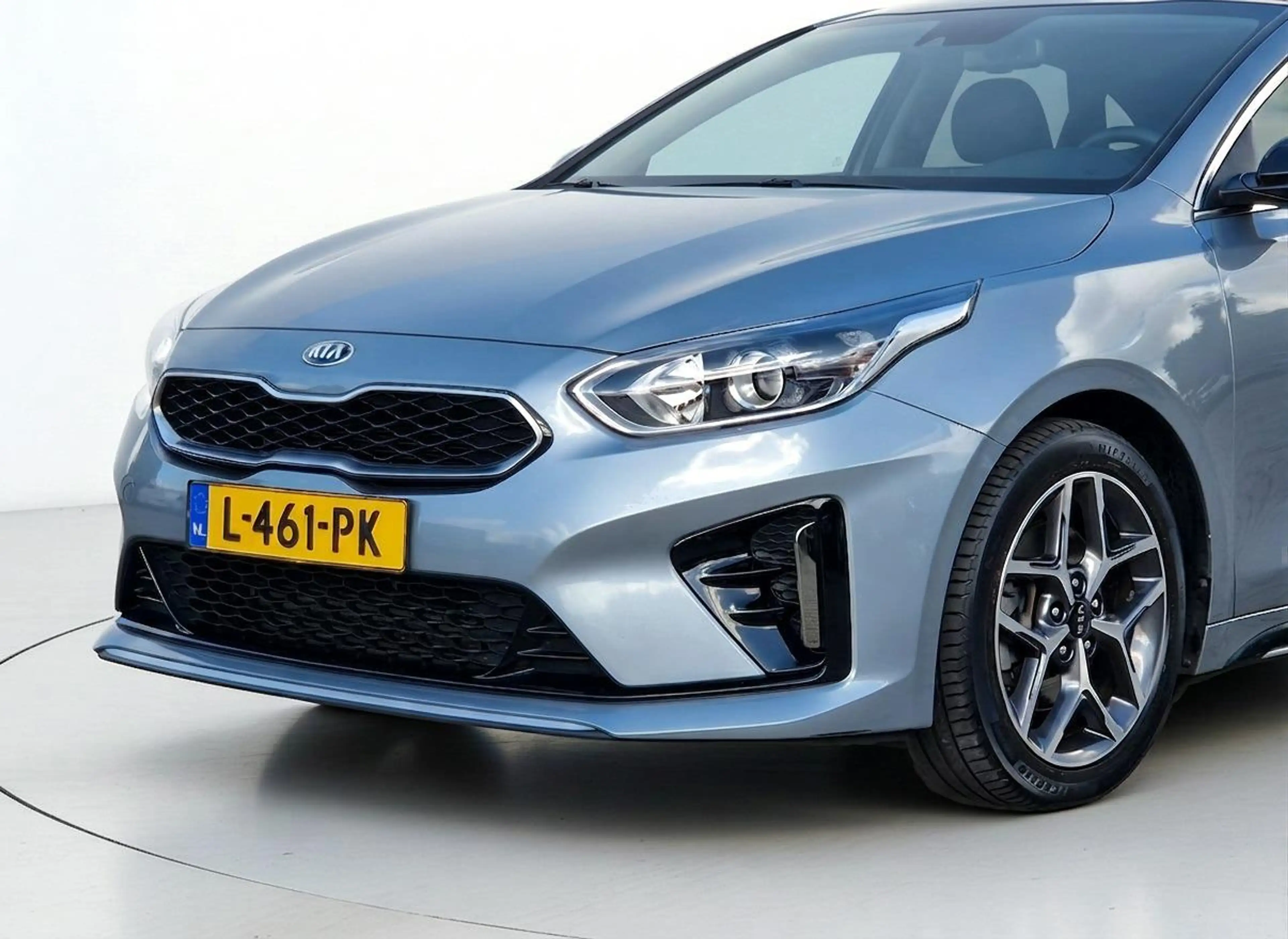 Kia ProCeed / pro_cee'd 1.5 T-GDi MHEV GT-Line Edition PANO TREKHAAK — photo 2
