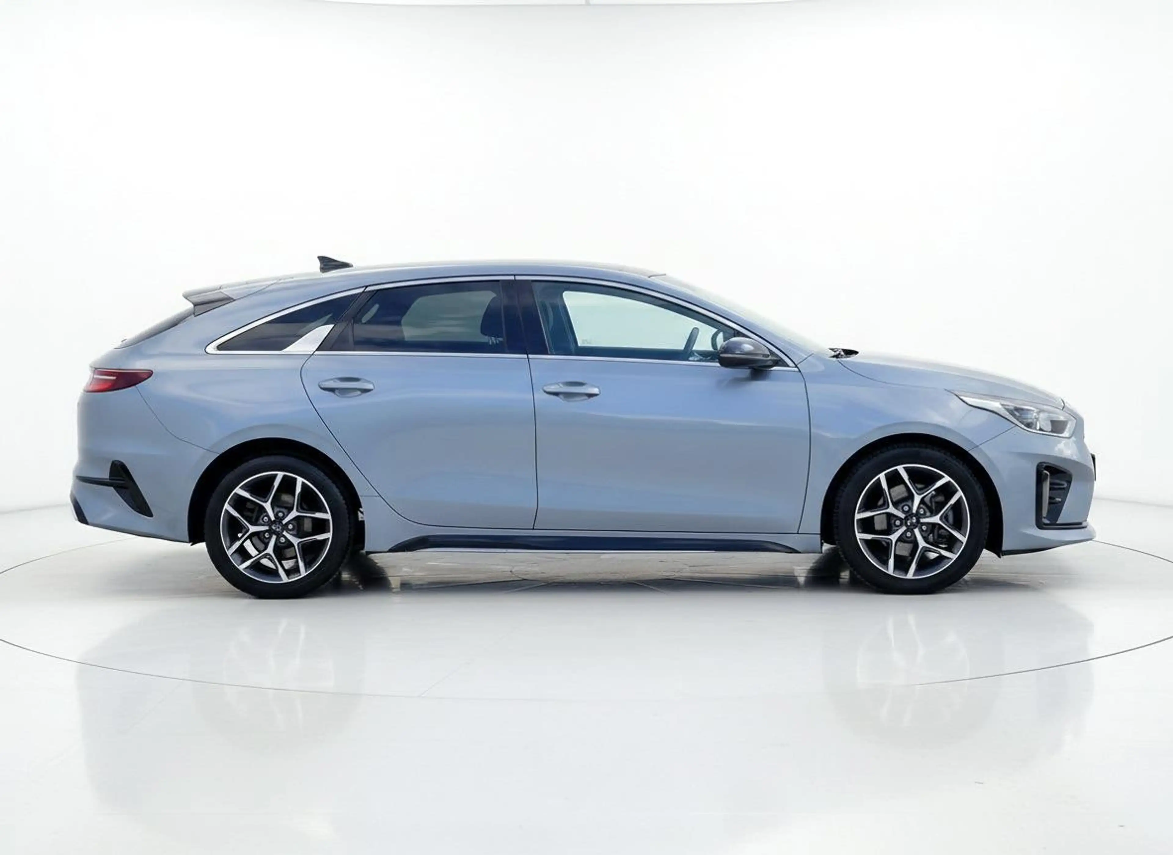 Kia ProCeed / pro_cee'd 1.5 T-GDi MHEV GT-Line Edition PANO TREKHAAK — photo 27
