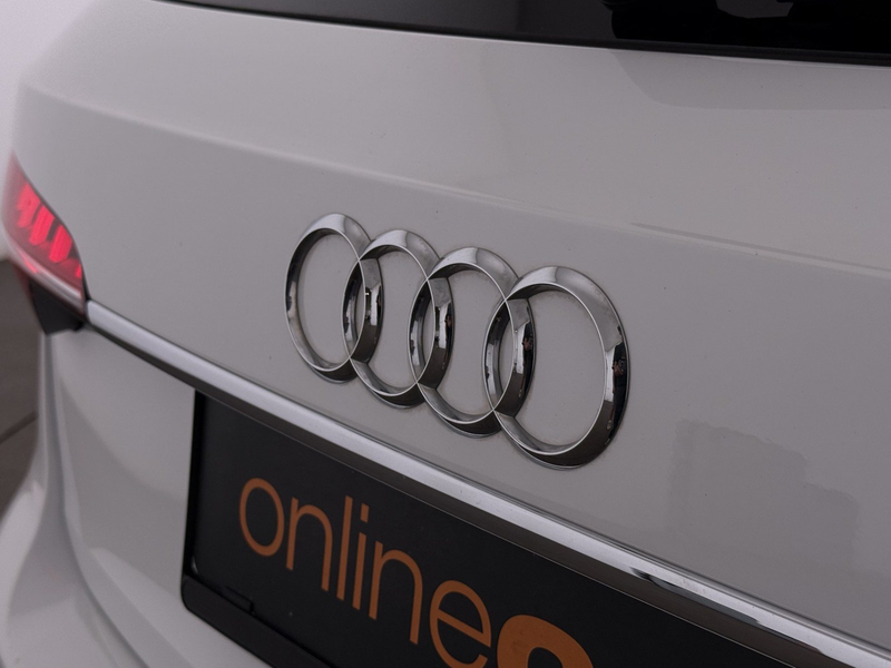 Audi A4 Avant 35 TDI Aut LED AHK NAVI SITZHZG ASSIST — photo 10