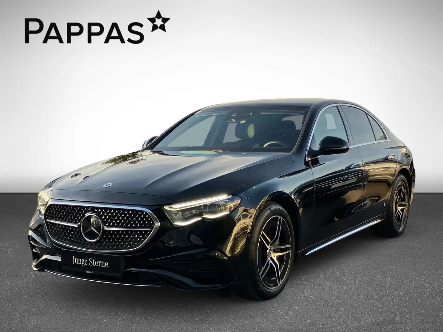 Mercedes-Benz E 220 d Limousine ** AMG Line Interieur/Exterieur ** Noir - 2