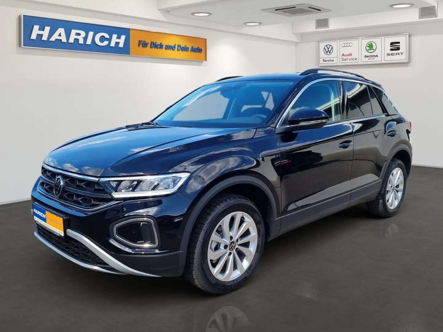 Volkswagen T-Roc 1.5 TSI DSG ACC LED PARKLENK PDC SHZ Noir - 1