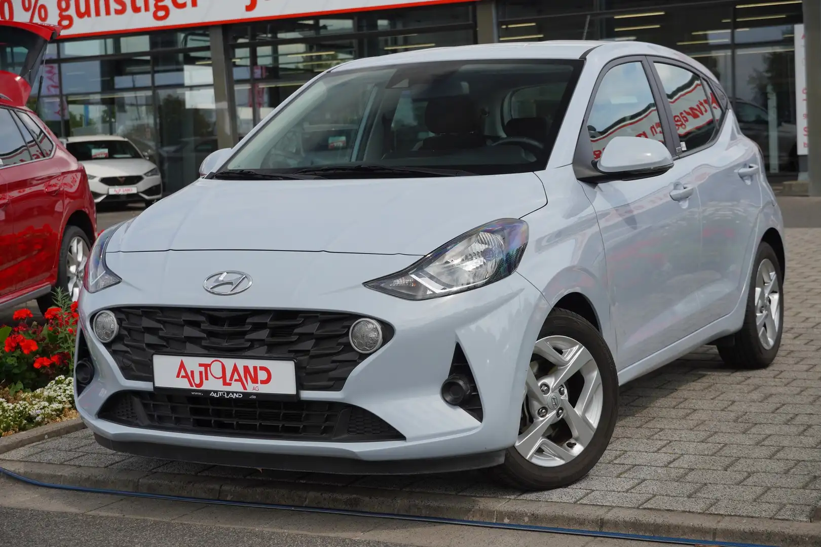 Hyundai i10 1.0 Trend PDC DAB Android Apple Klima USB Blau - 2