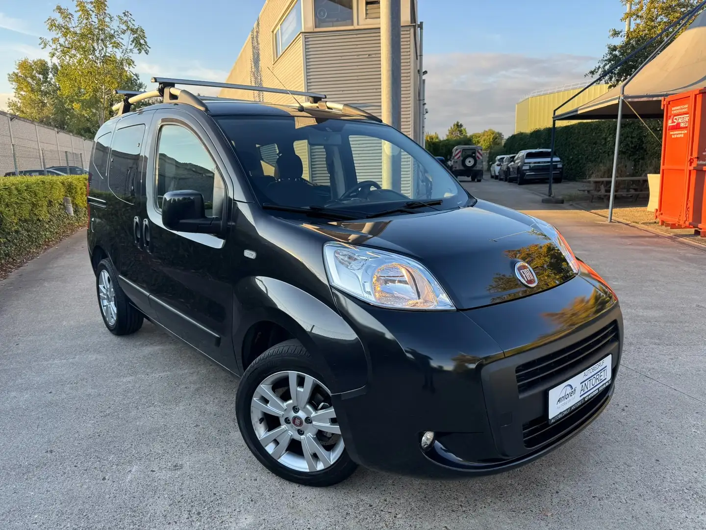 Fiat Qubo Qubo 1.4 8V Lounge Noir - 1