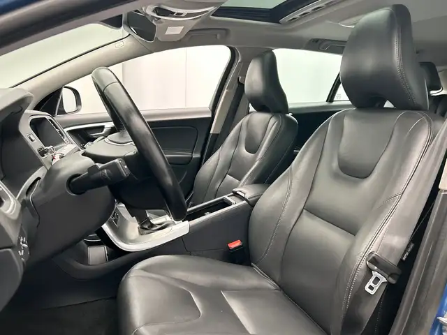 Volvo V60 view 21