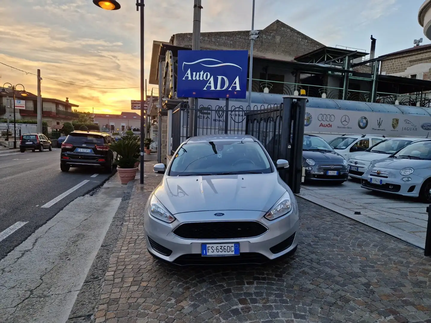 Ford Focus Focus SW 1.6 Plus Gpl 120cv Gris - 2