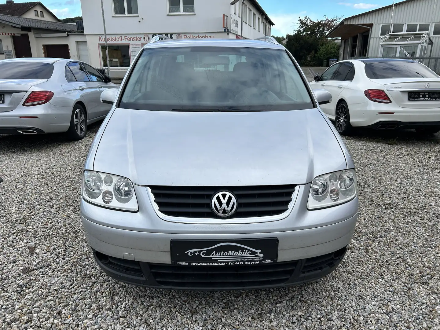 Volkswagen Touran 2.0 TDI Highline 7-Sitzer Tempomat AHK Plateado - 2