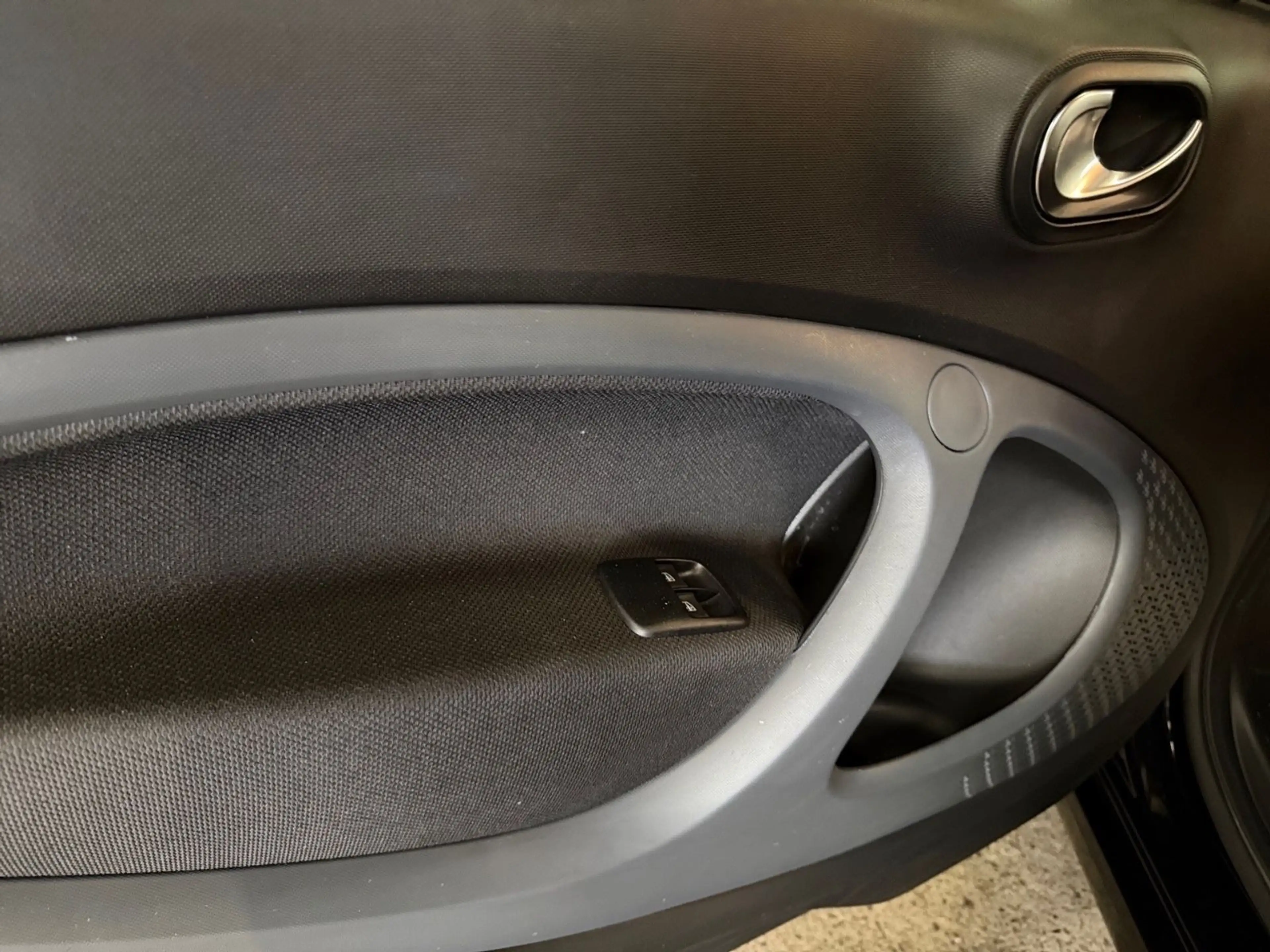smart forTwo 1.0 Prime * Titania Grey Matt* Leder SHZ — photo 15