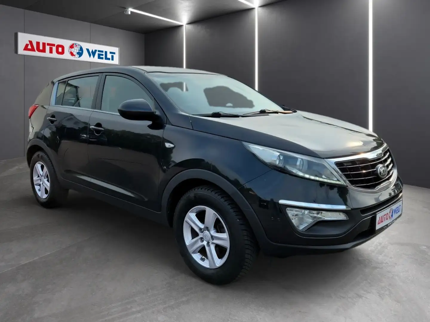 Kia Sportage 1.6 GDI 1.Hand Dual-Klima 4xSitzhzg BT Schwarz - 2