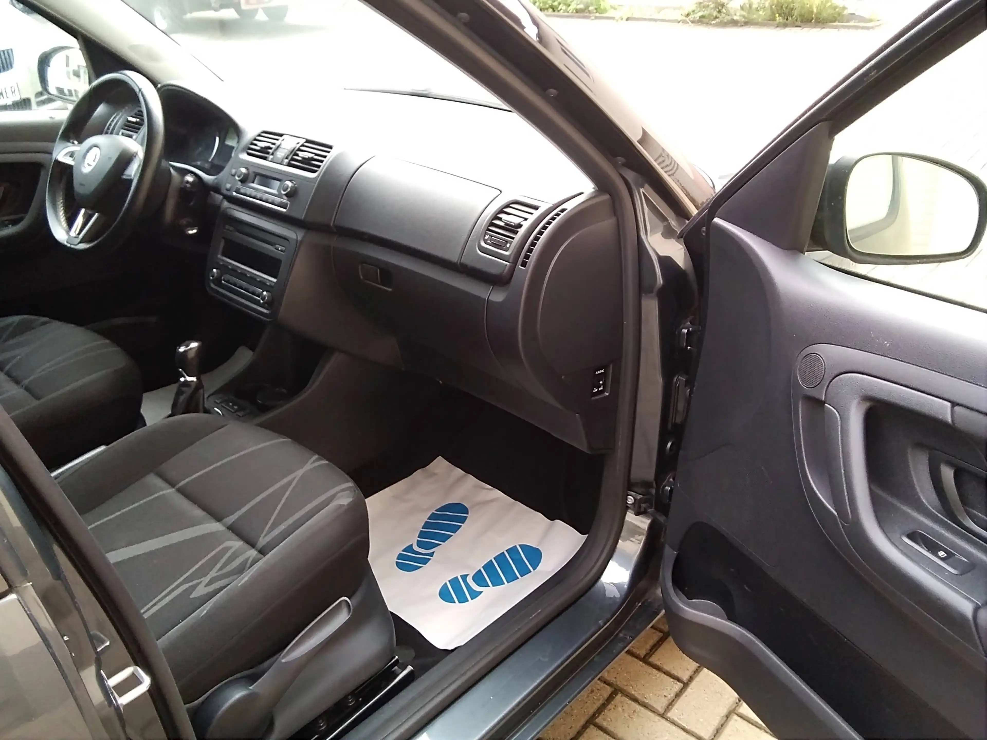 Skoda Roomster Fresh KLIMA NSW SHZ GRA — photo 8