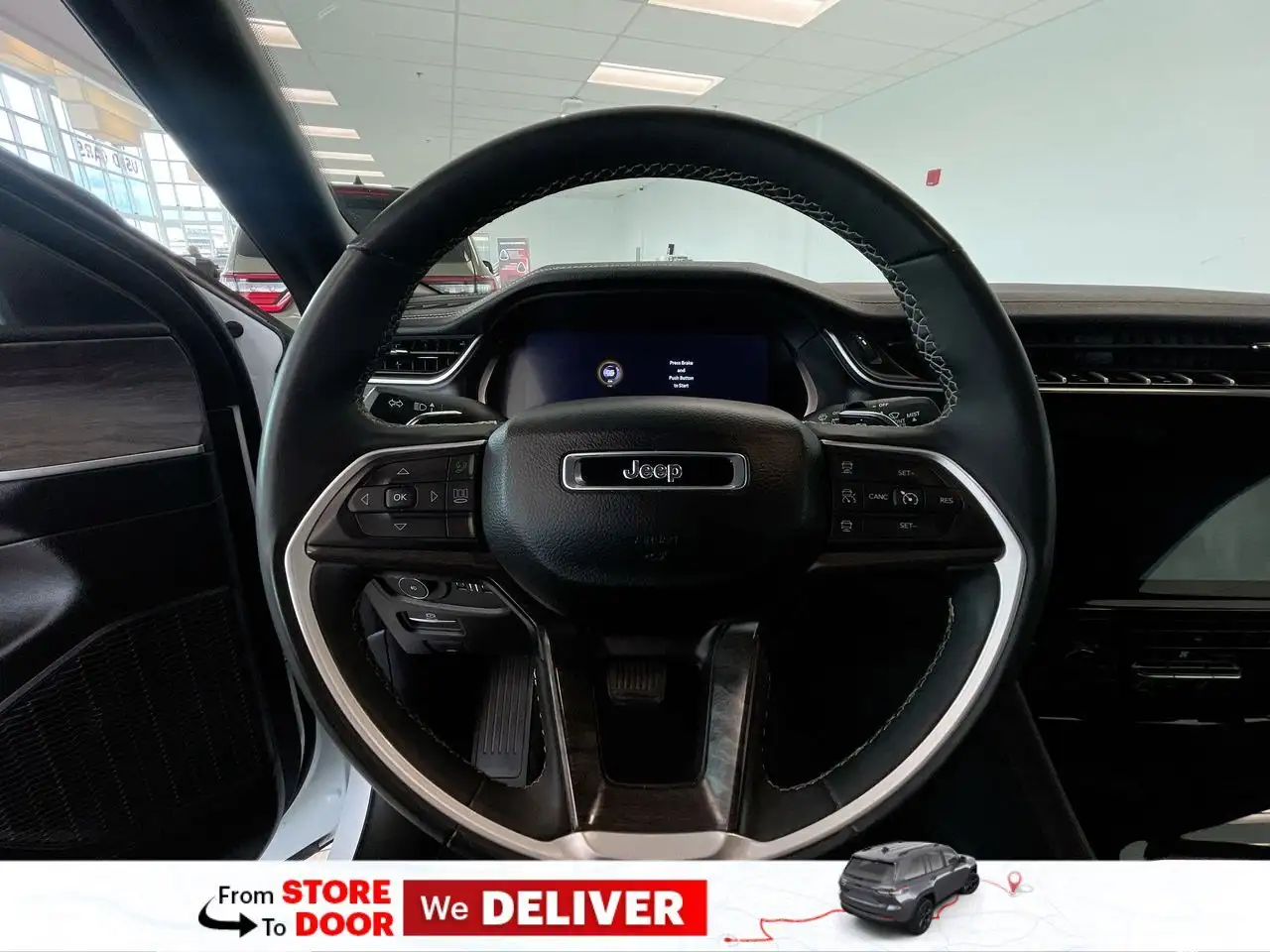 Jeep Grand Cherokee снимка Jeep Grand Cherokee
