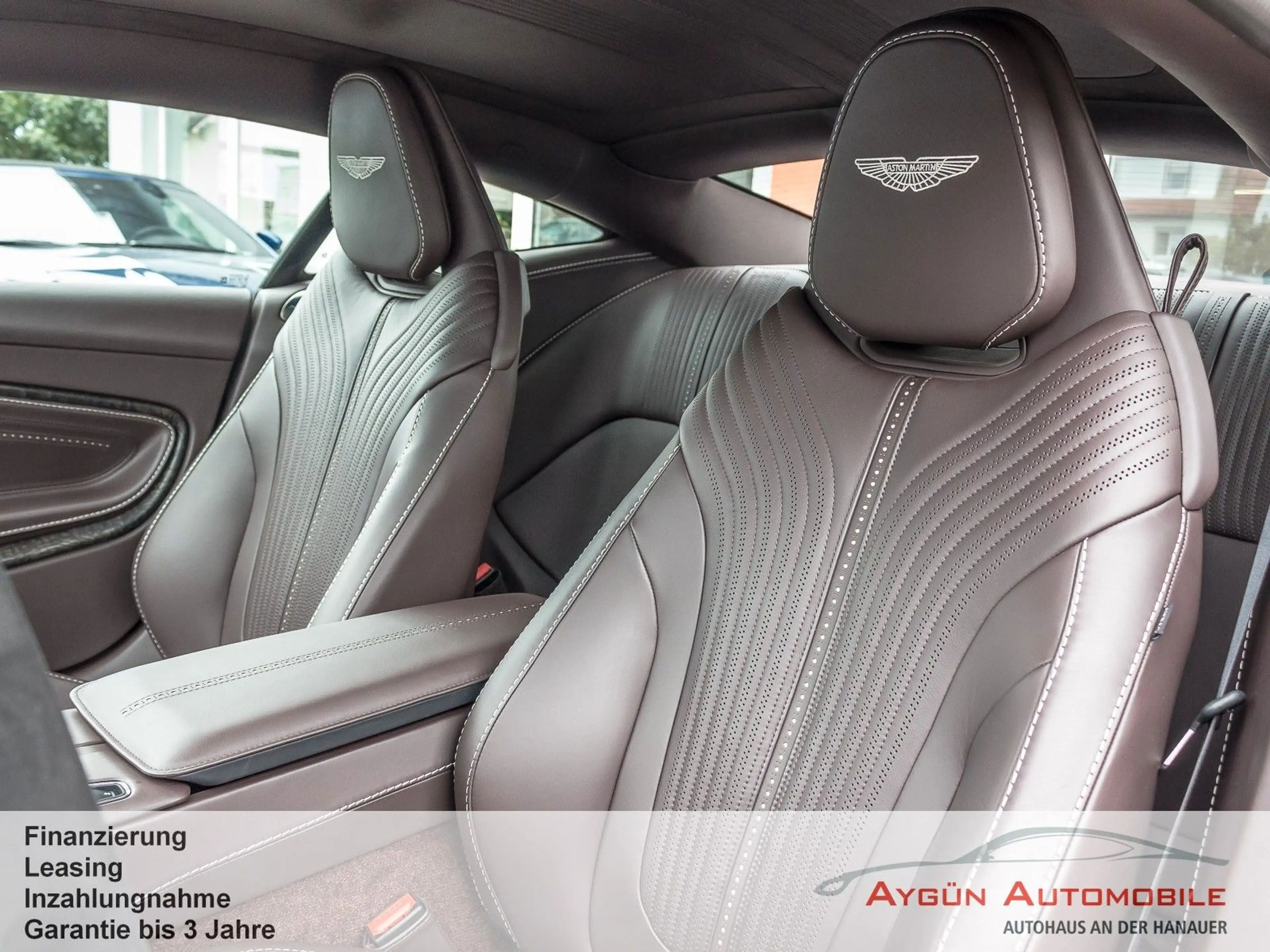 Aston Martin DB11 V12 Coupe AMR*B&O*360-Kamera*2+2 Sitze* — photo 12