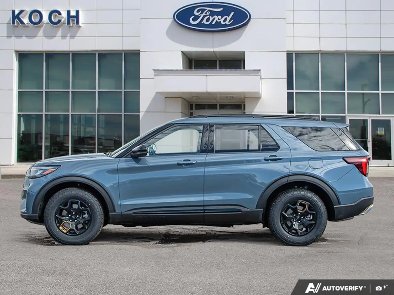 Ford Explorer снимка Ford Explorer