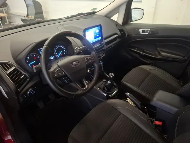 Ford Ecosport view 8