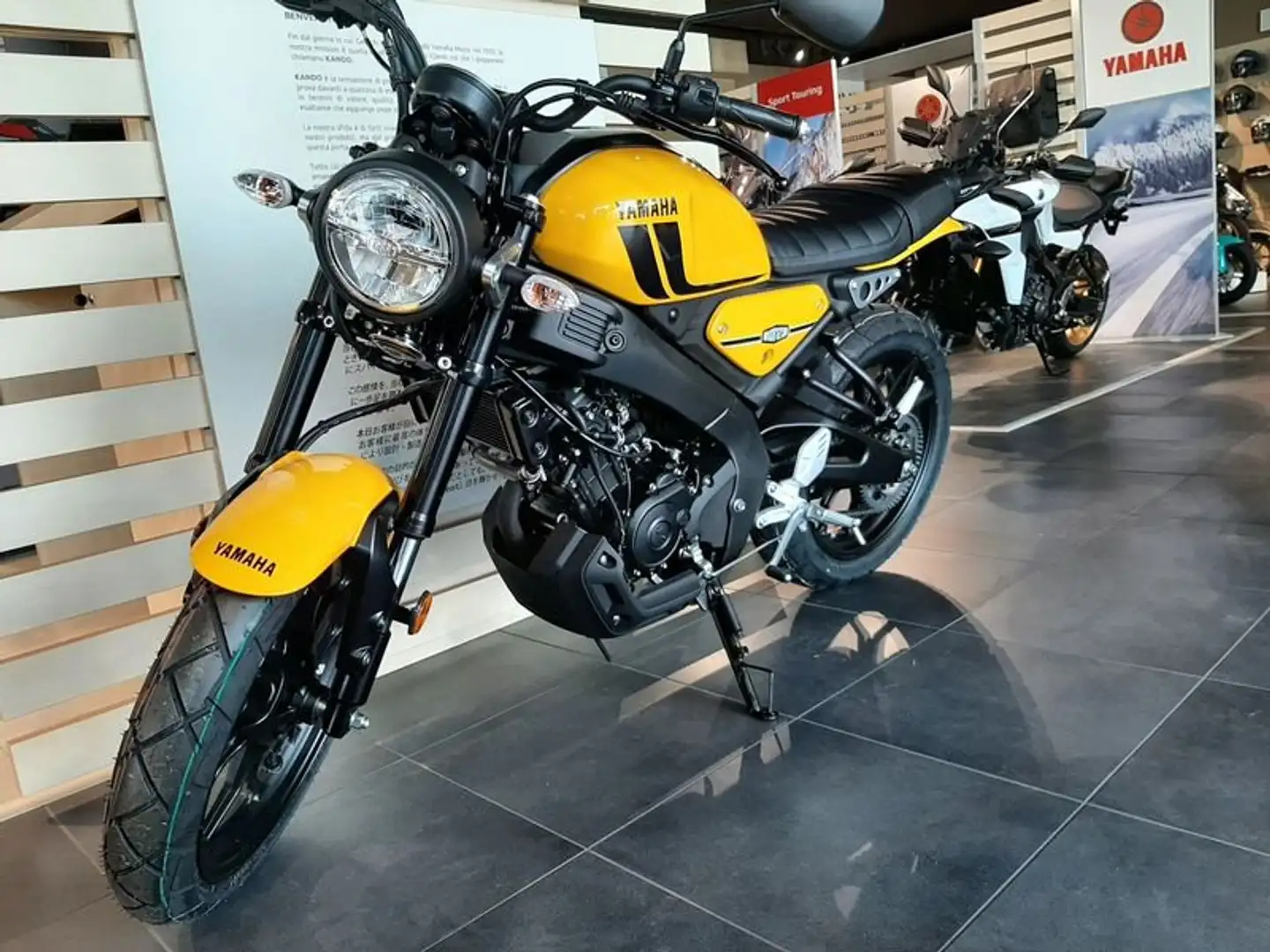 Yamaha XSR 125 - 2