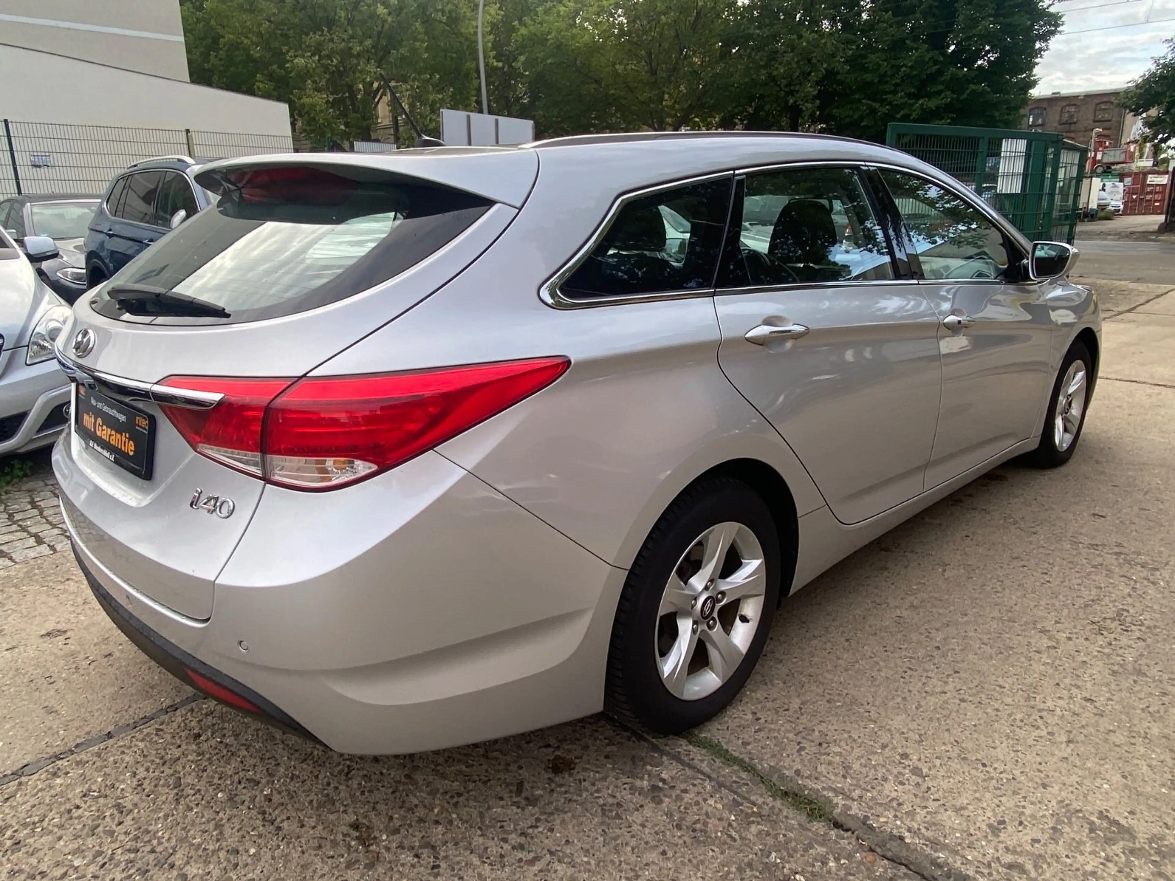 Hyundai i40 cw 5 Star Edition Sitzheizung+PDC+Allwetter — photo 7