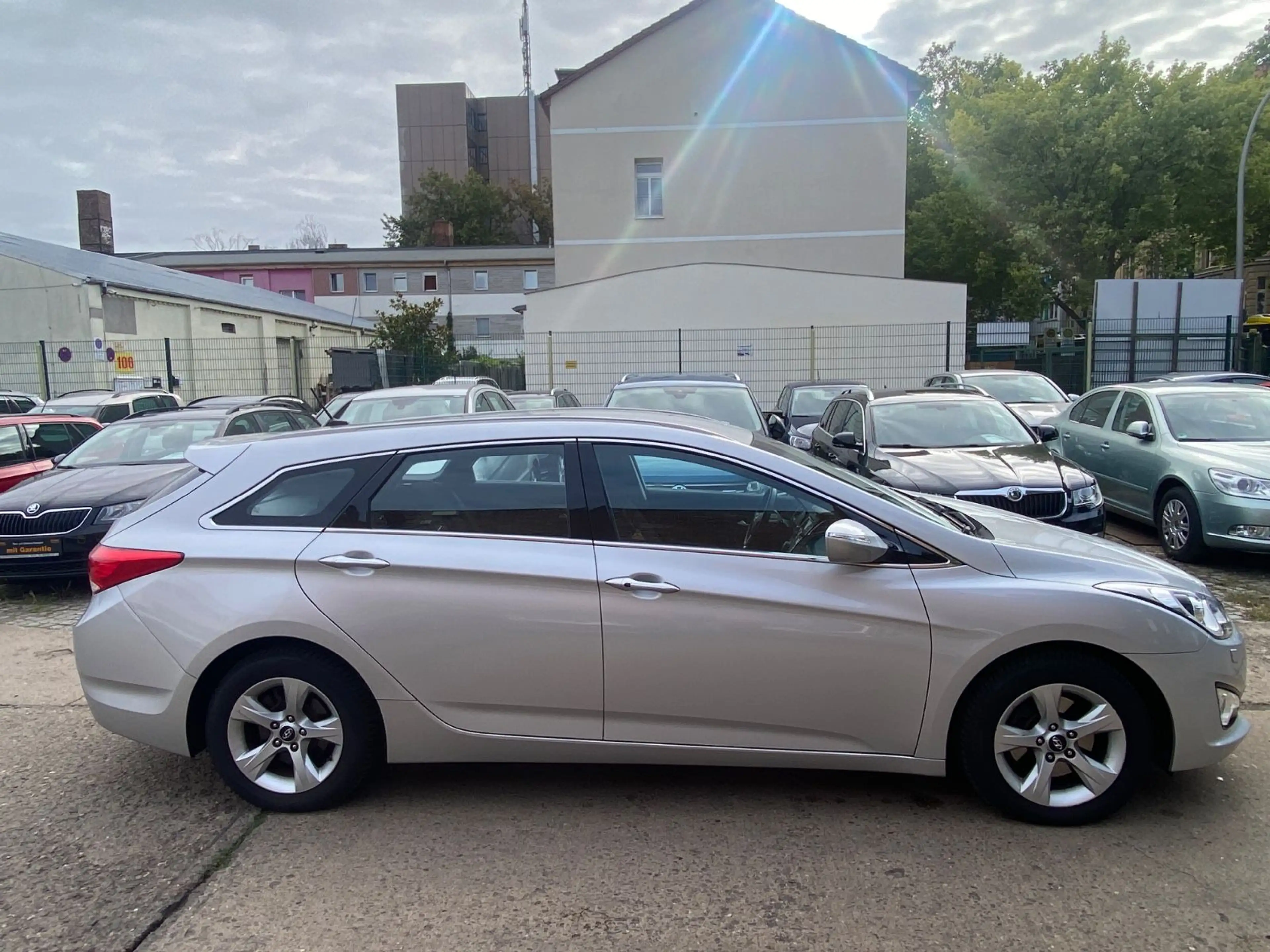 Hyundai i40 cw 5 Star Edition Sitzheizung+PDC+Allwetter — photo 5