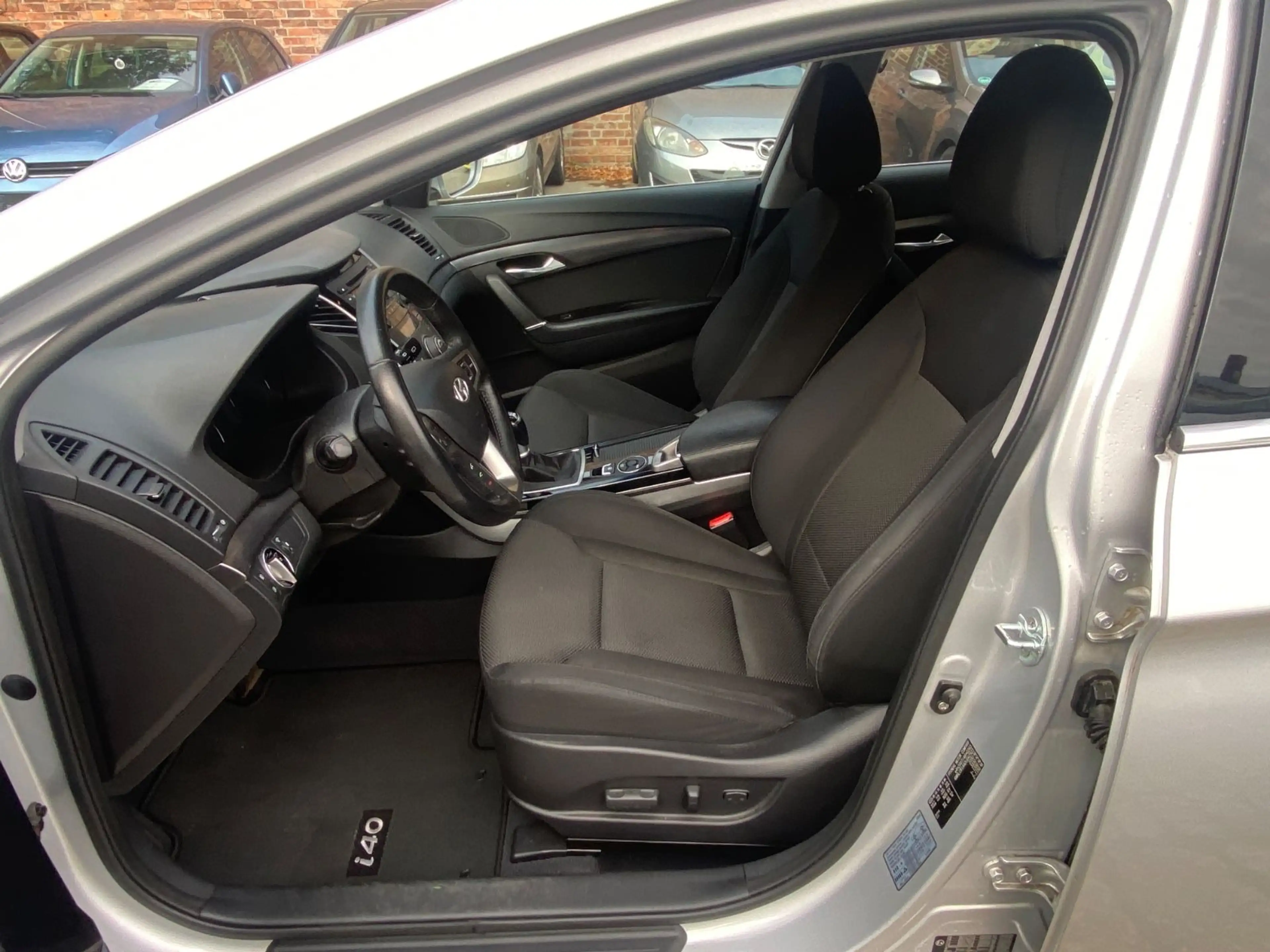 Hyundai i40 cw 5 Star Edition Sitzheizung+PDC+Allwetter — photo 11