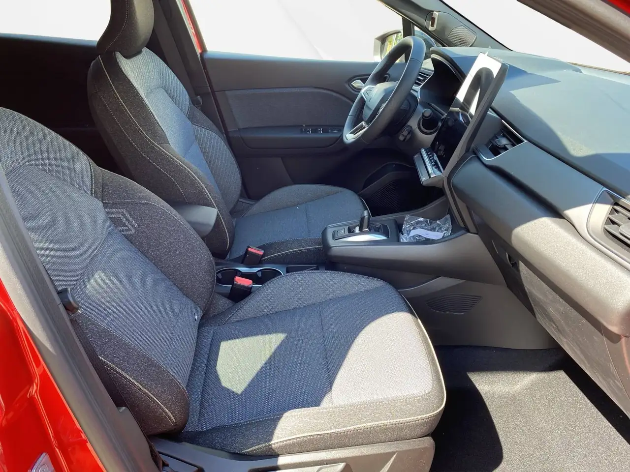 Renault Captur 2026 — фото 12
