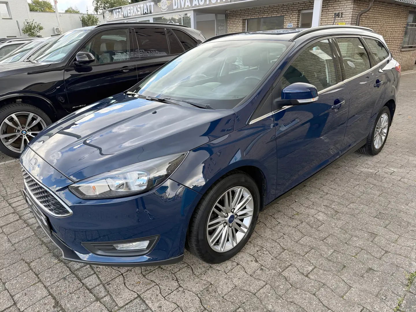 Ford Focus 1.0 EcoBoost Cool&Connect Bleu - 1