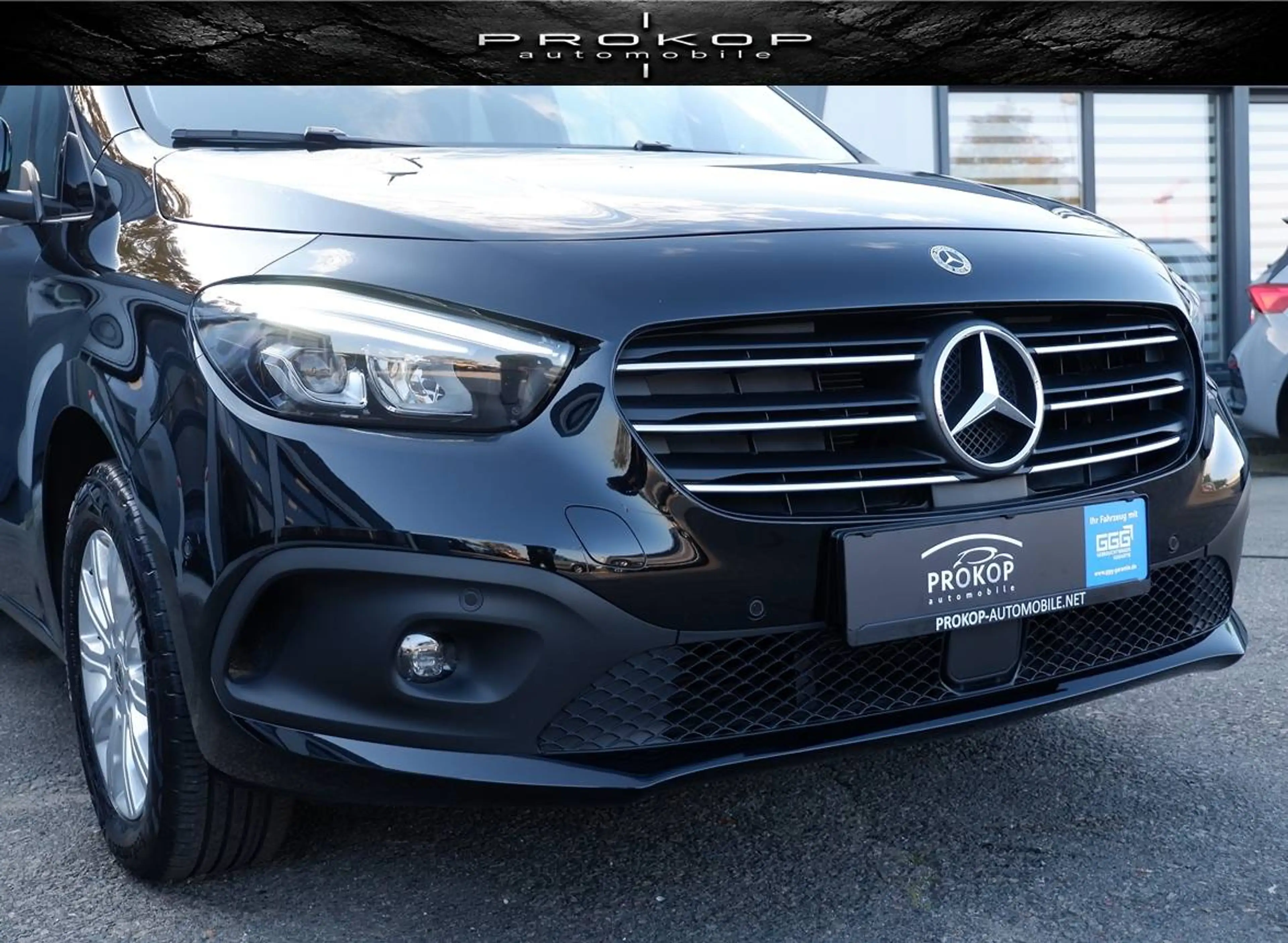 Mercedes-Benz T-Class lang Edition Aut. Kamera Navi Winter-Paket Lenkradhzg. Frontscheibenhzg. LED AHK — photo 3