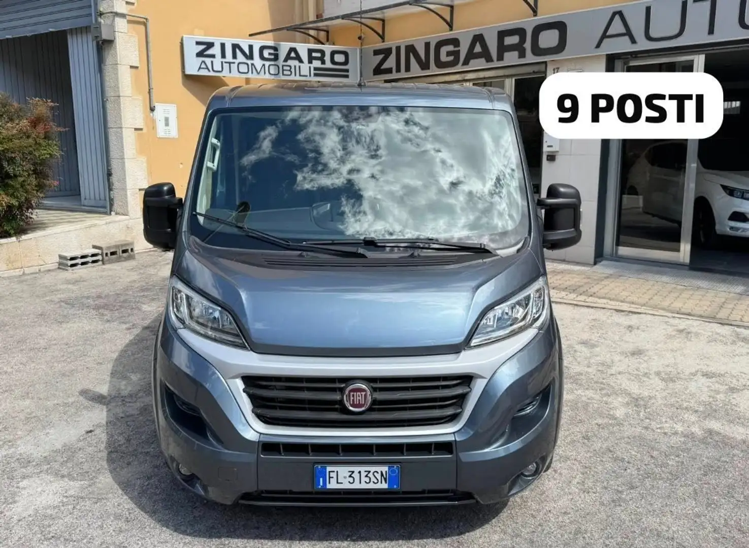 Fiat Ducato 30 PANOARAMA 2.3 MJ 150 CV. 9 POSTI Grigio - 1