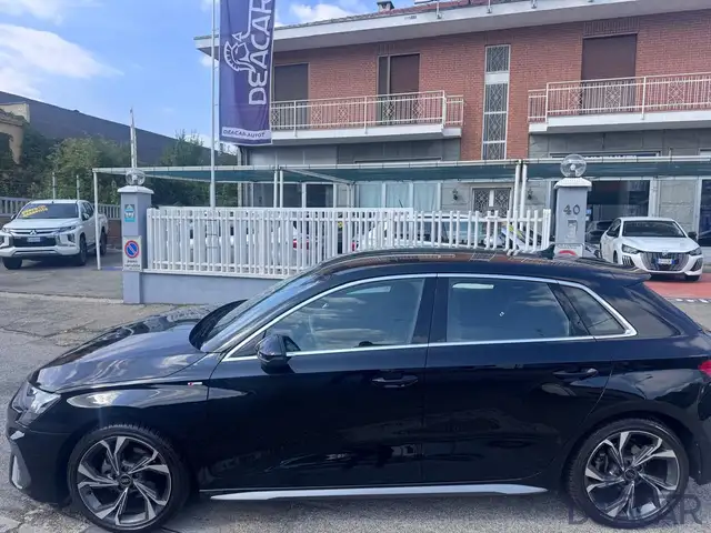 Audi A3 view 14
