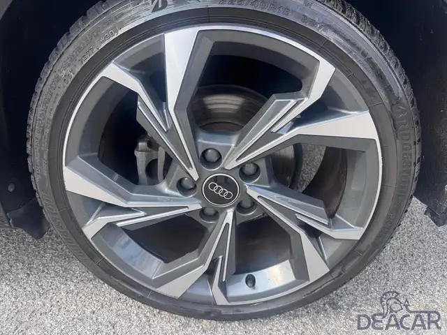 Audi A3 view 4