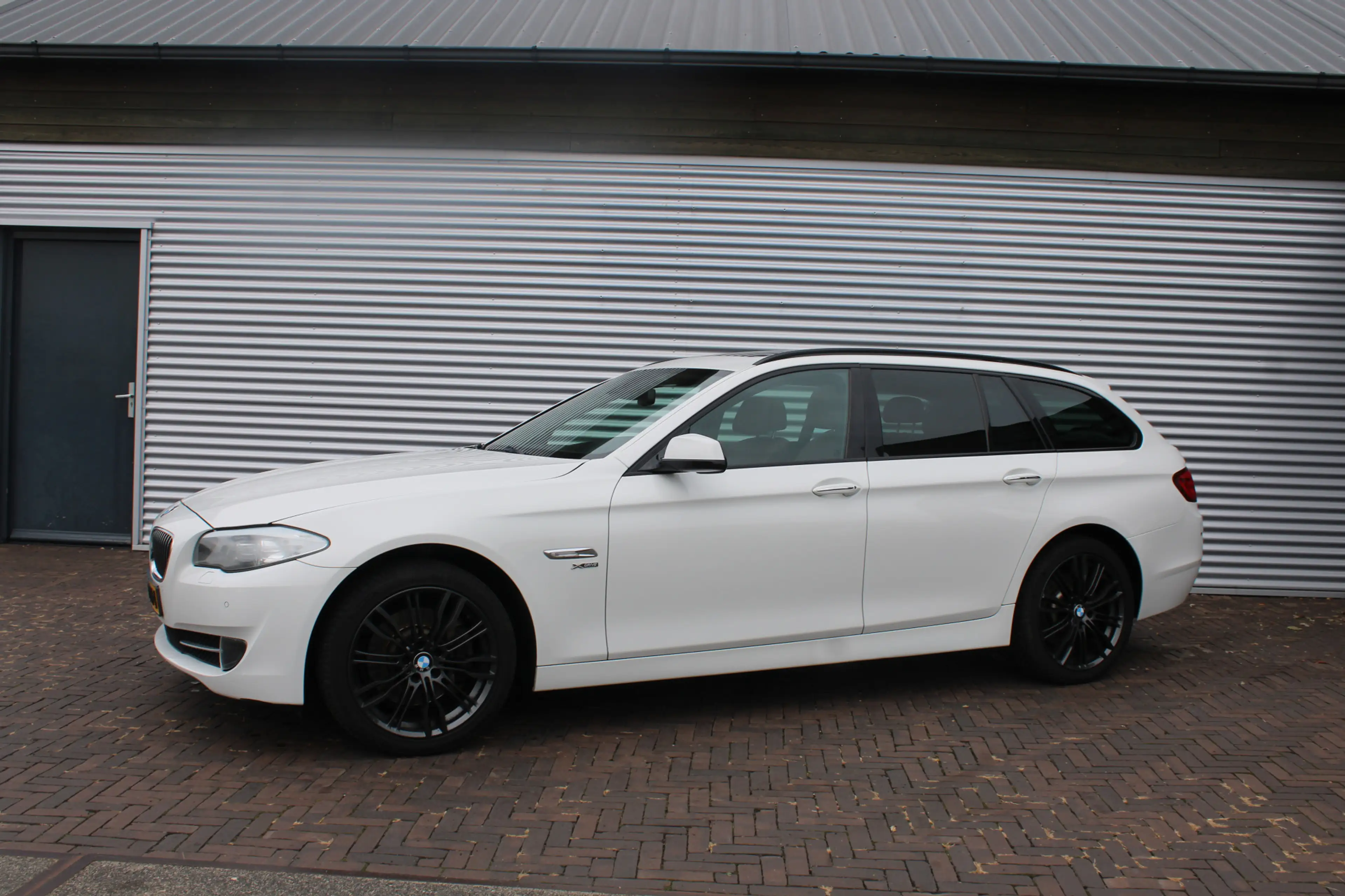 BMW 525 5-serie Touring 525xd Executive PANORAMADAK — photo 3