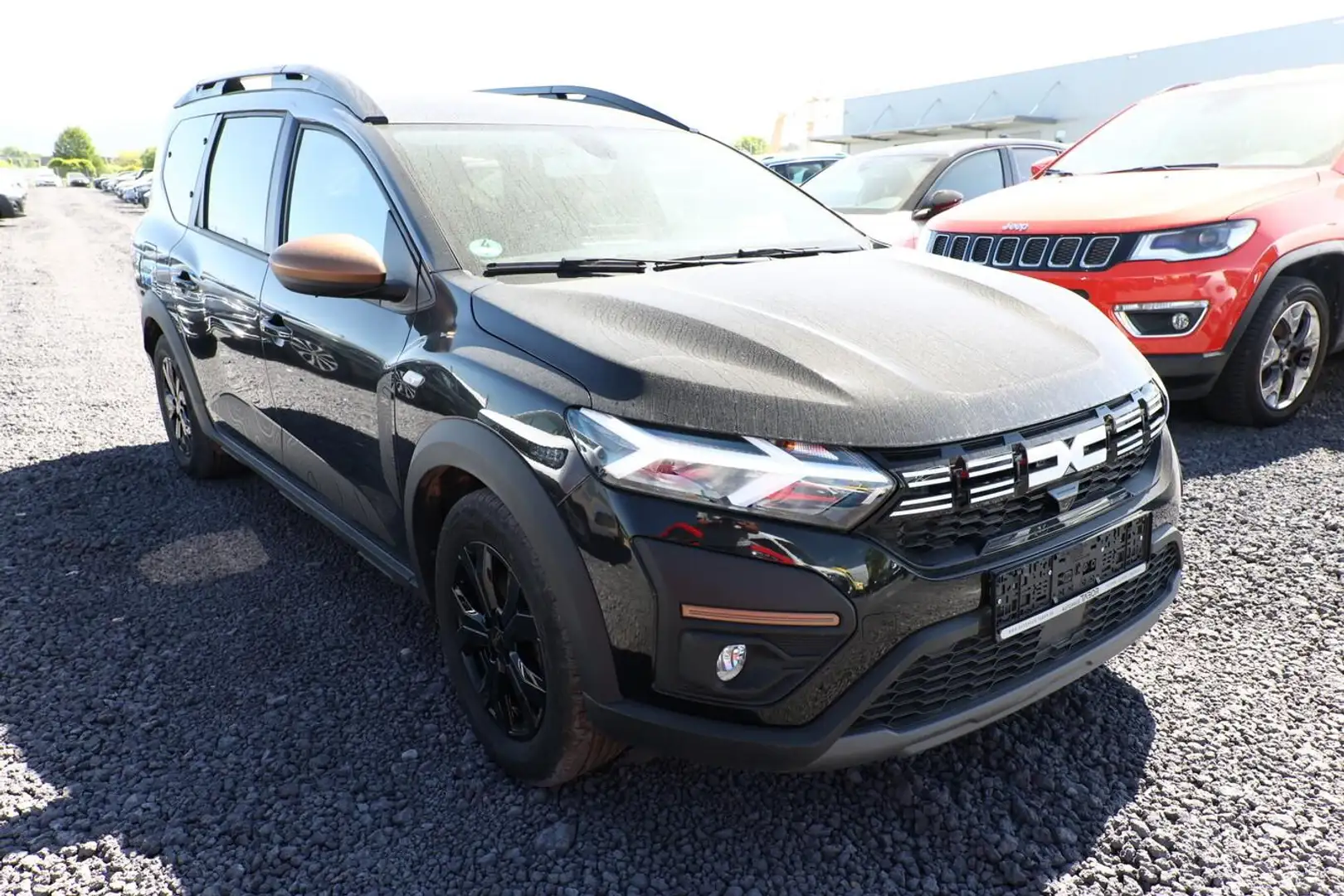 Dacia Jogger Extreme E-TECH 140 Aut. 7-S PDC Kam 16Z 104 kW ... Schwarz - 2