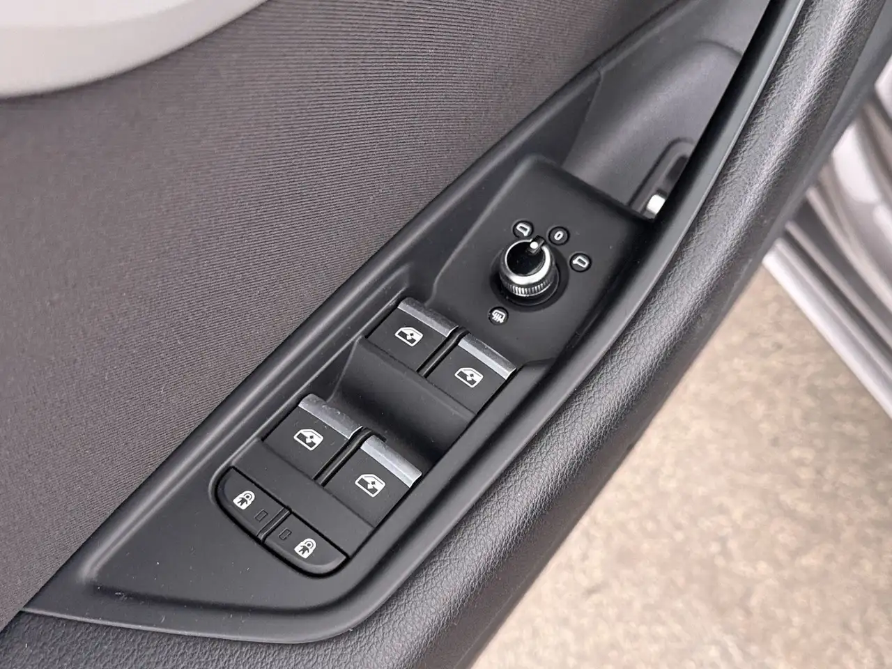 Audi A4 Avant 35 TDI advanced Aut LED STANDHZG SITZHZG, миниатюра 23
